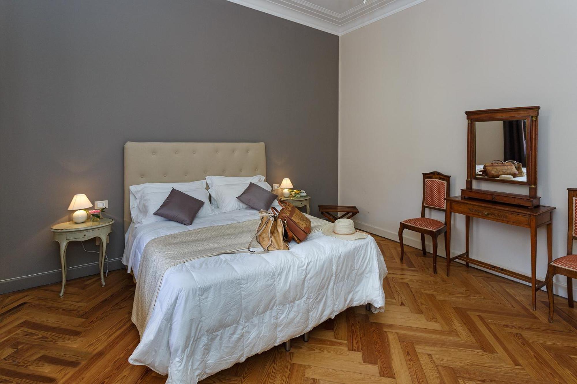 Standard Double Room - Photo 4