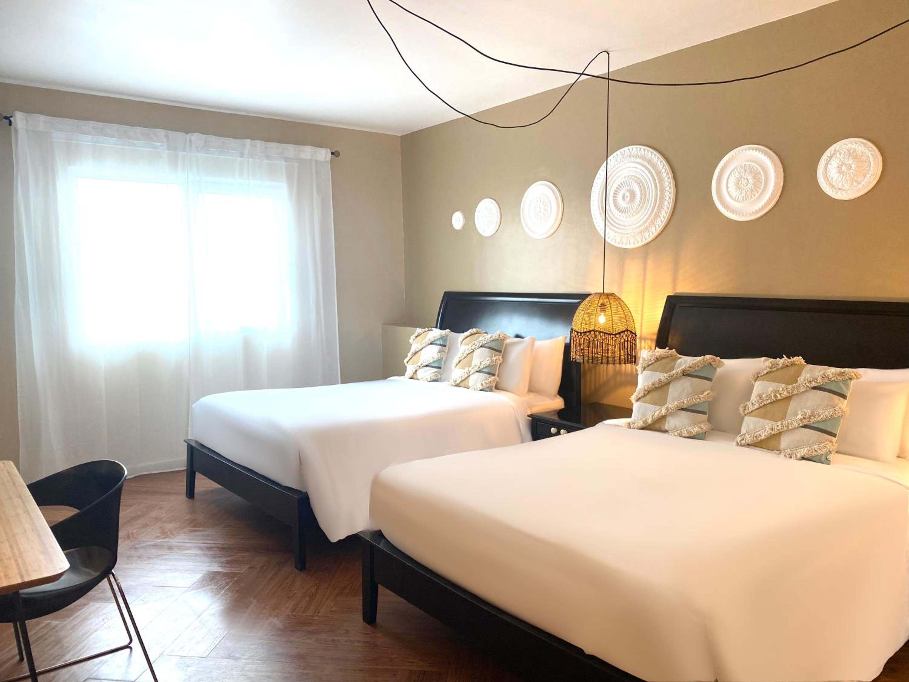 Deluxe Quadruple Room