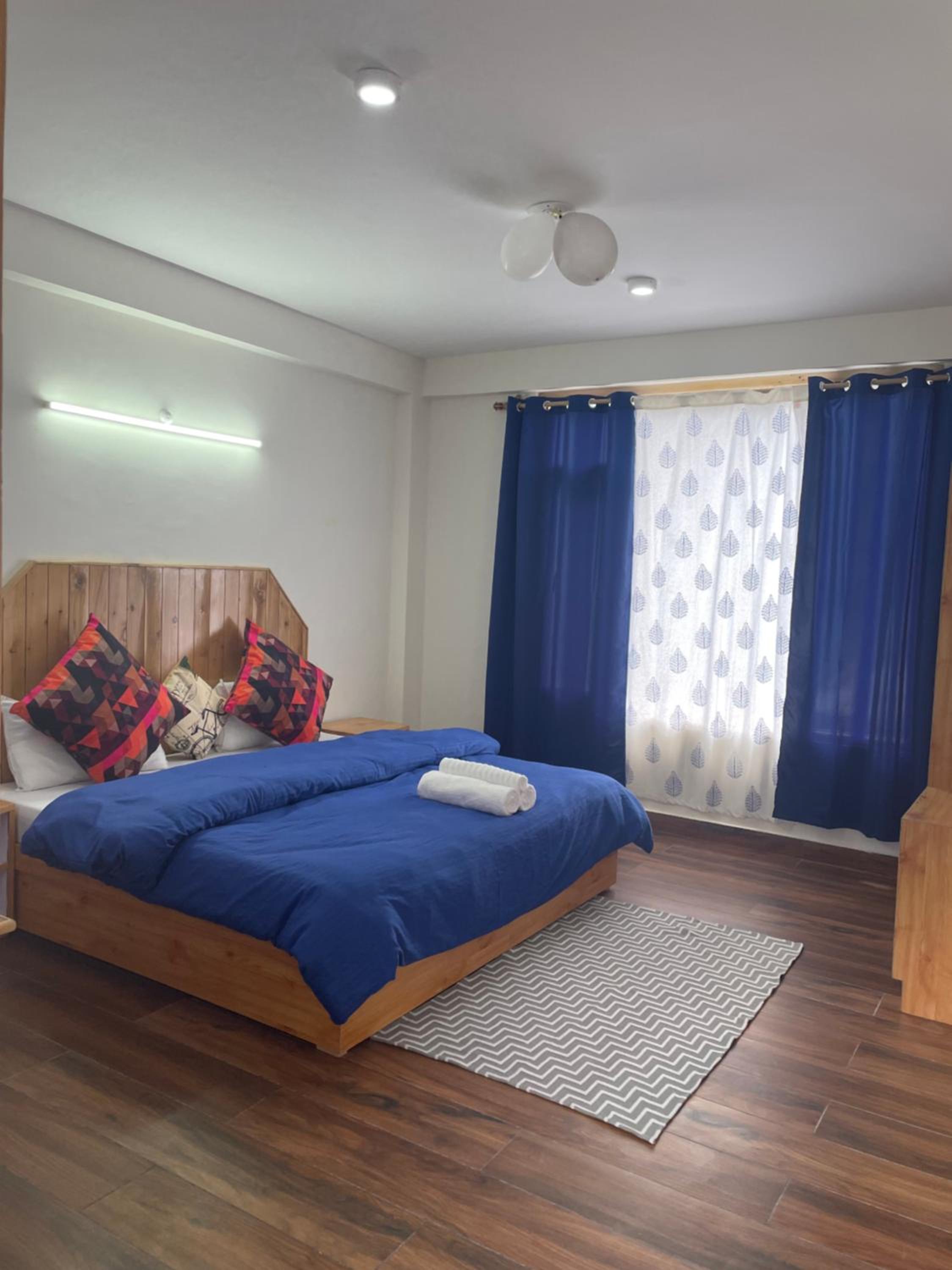 Double Room with Mountain View - Photo 19