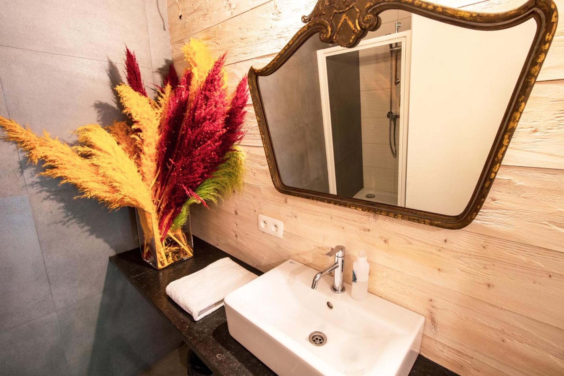 Glamping tent and swim