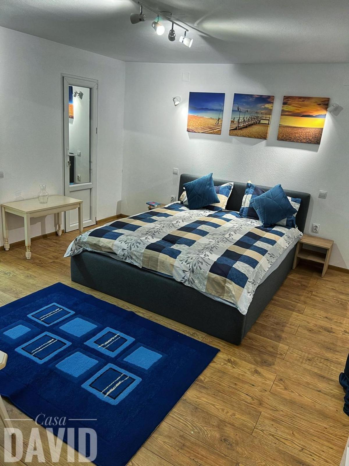 Two-Bedroom House - Photo 7