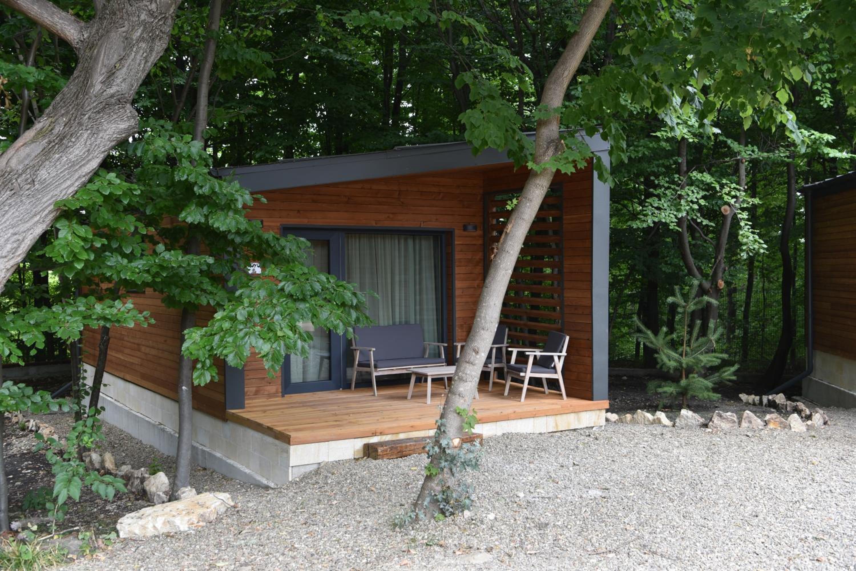 Bungalow with Garden View - Photo 12