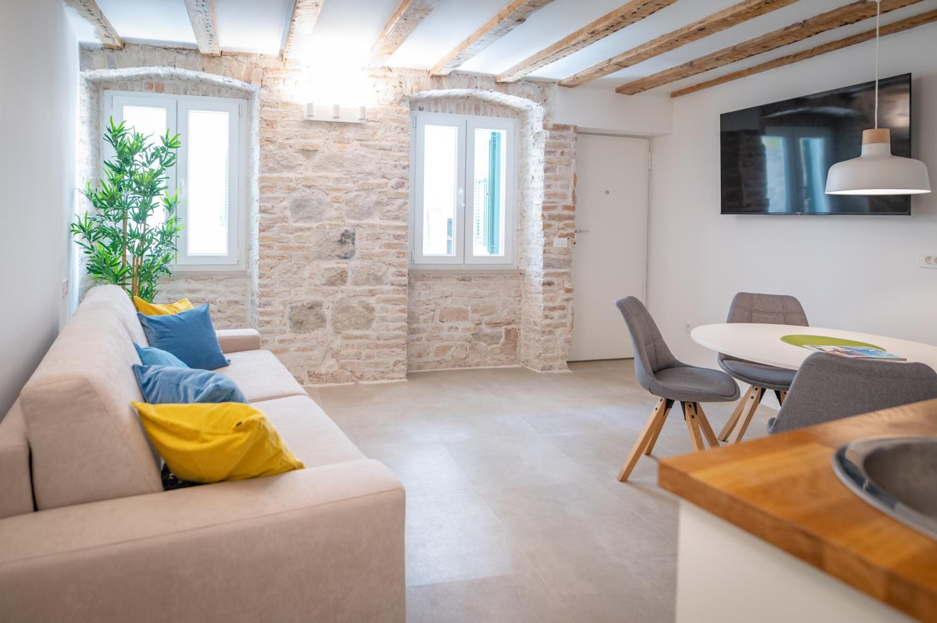 Apartment with Balcony