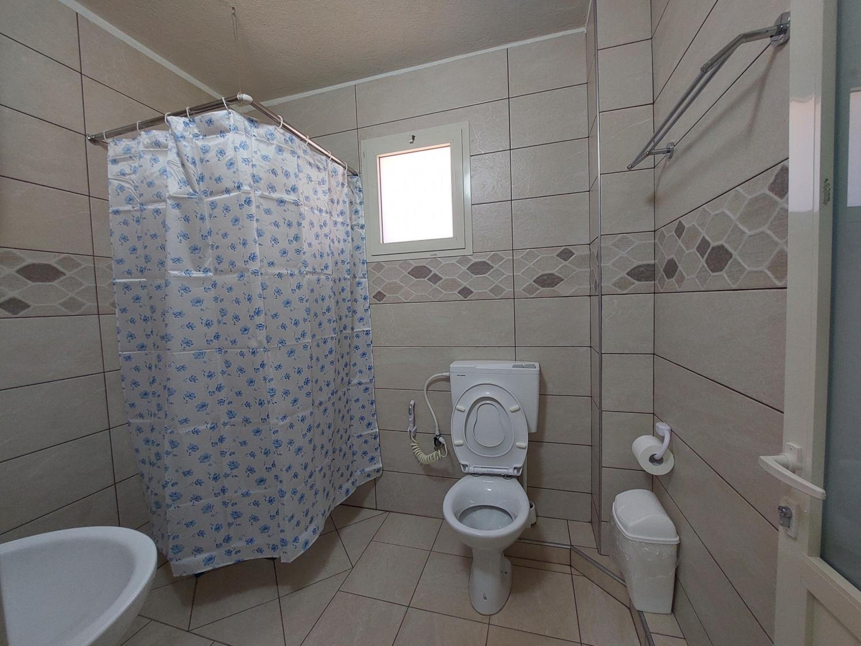 Suite with Balcony - Photo 6