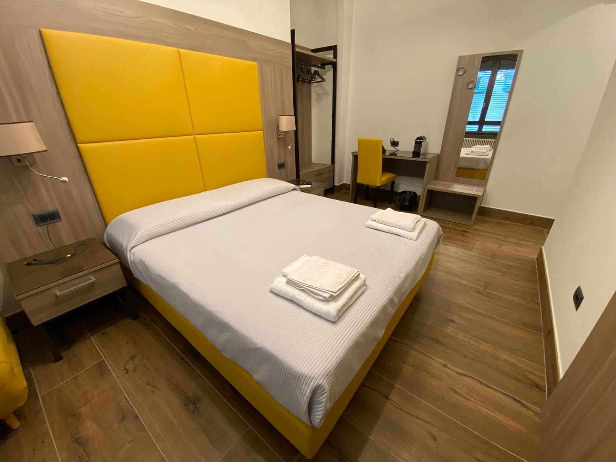 Deluxe Queen Room with Two Queen Beds