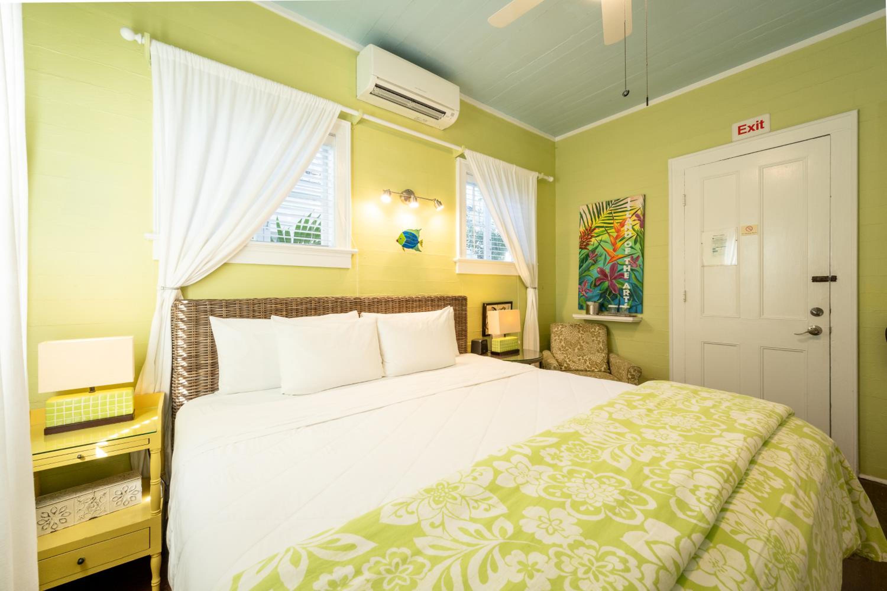 Key Lime photo 3