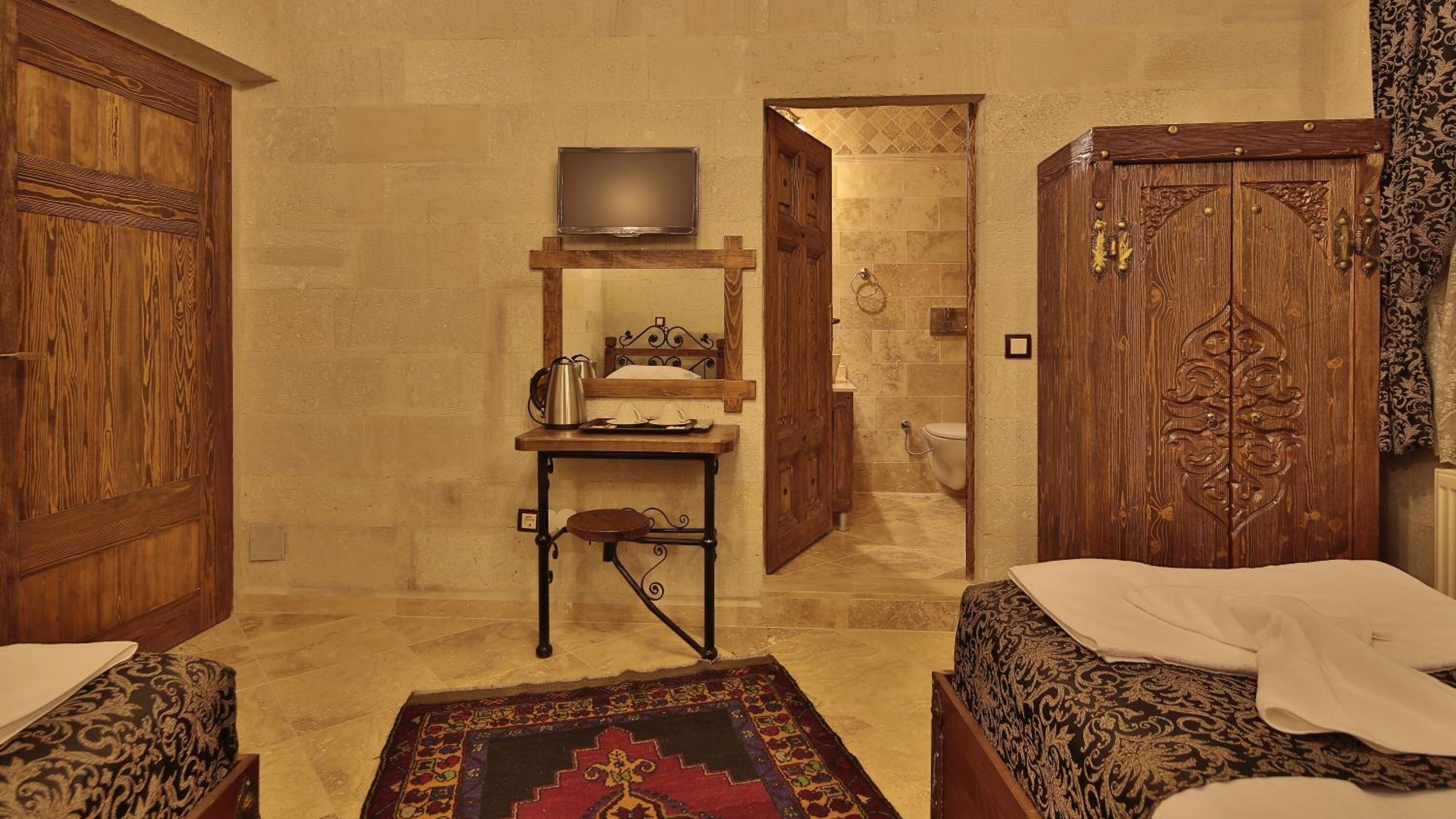 Deluxe Twin Room - Photo 5