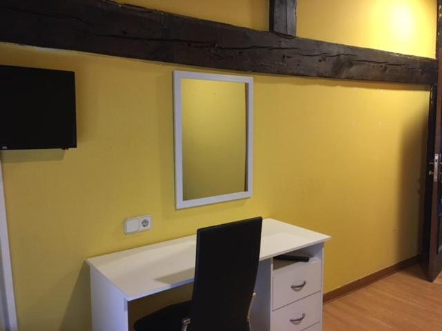 Double Room - Photo 4