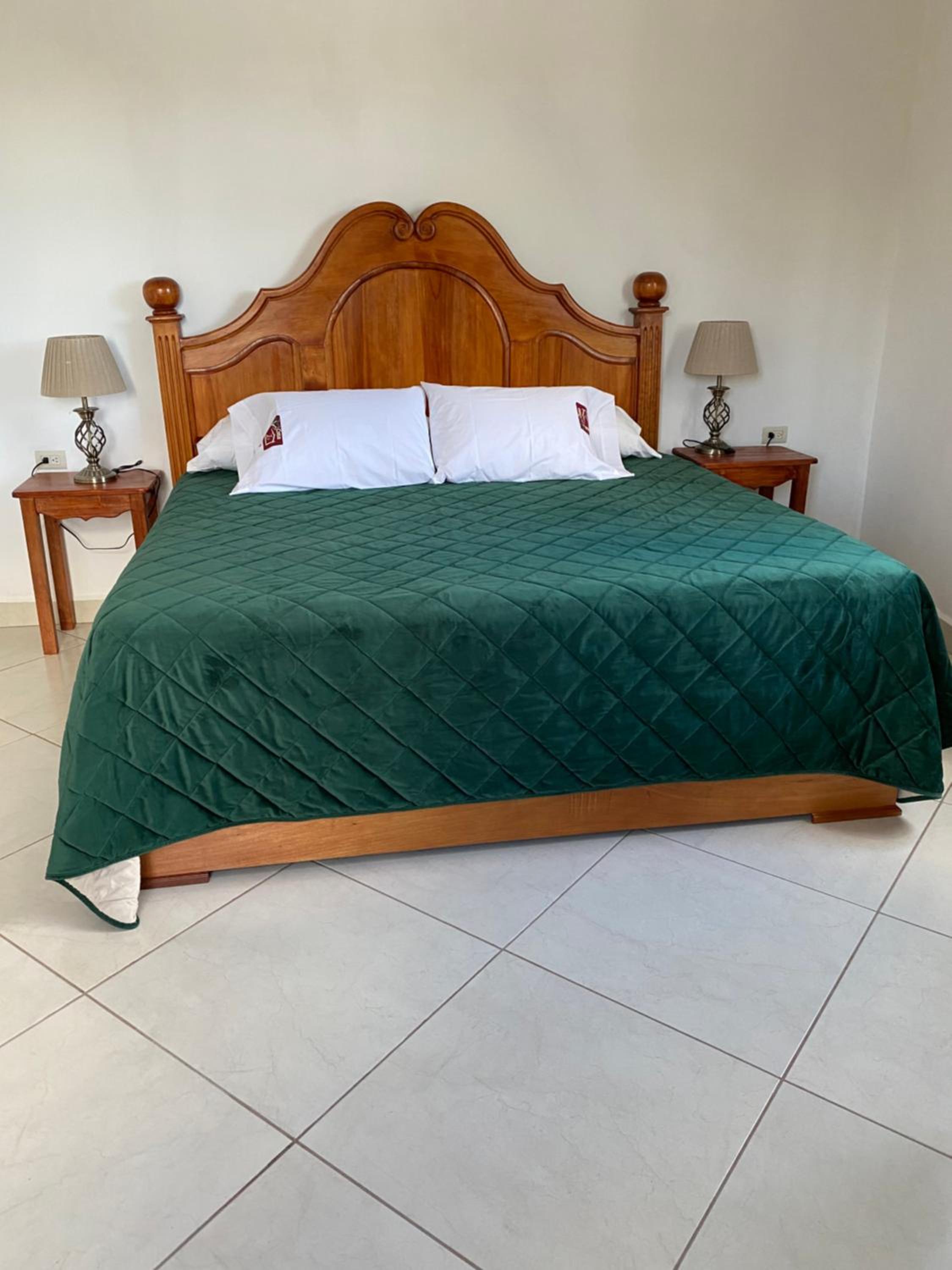 Deluxe Room - Photo 2