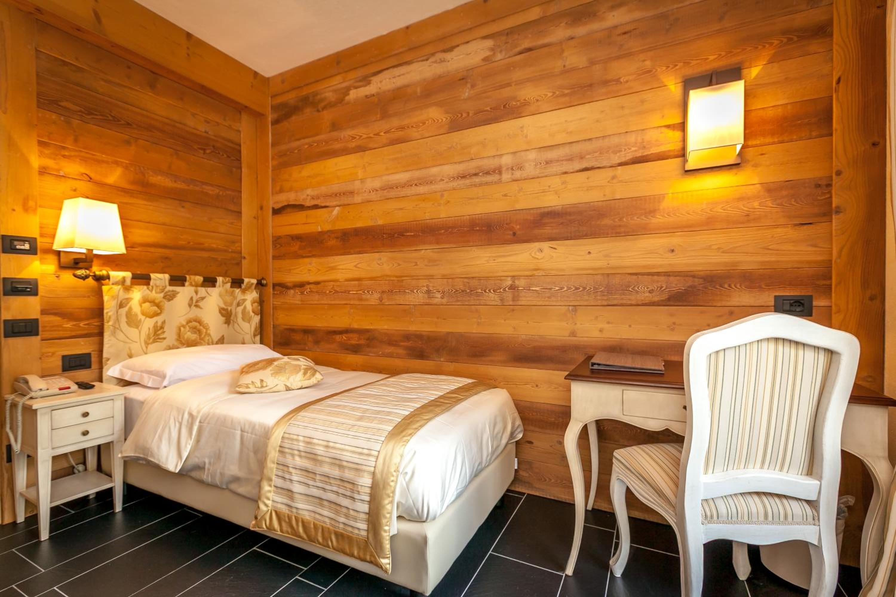 Single Room photo 1