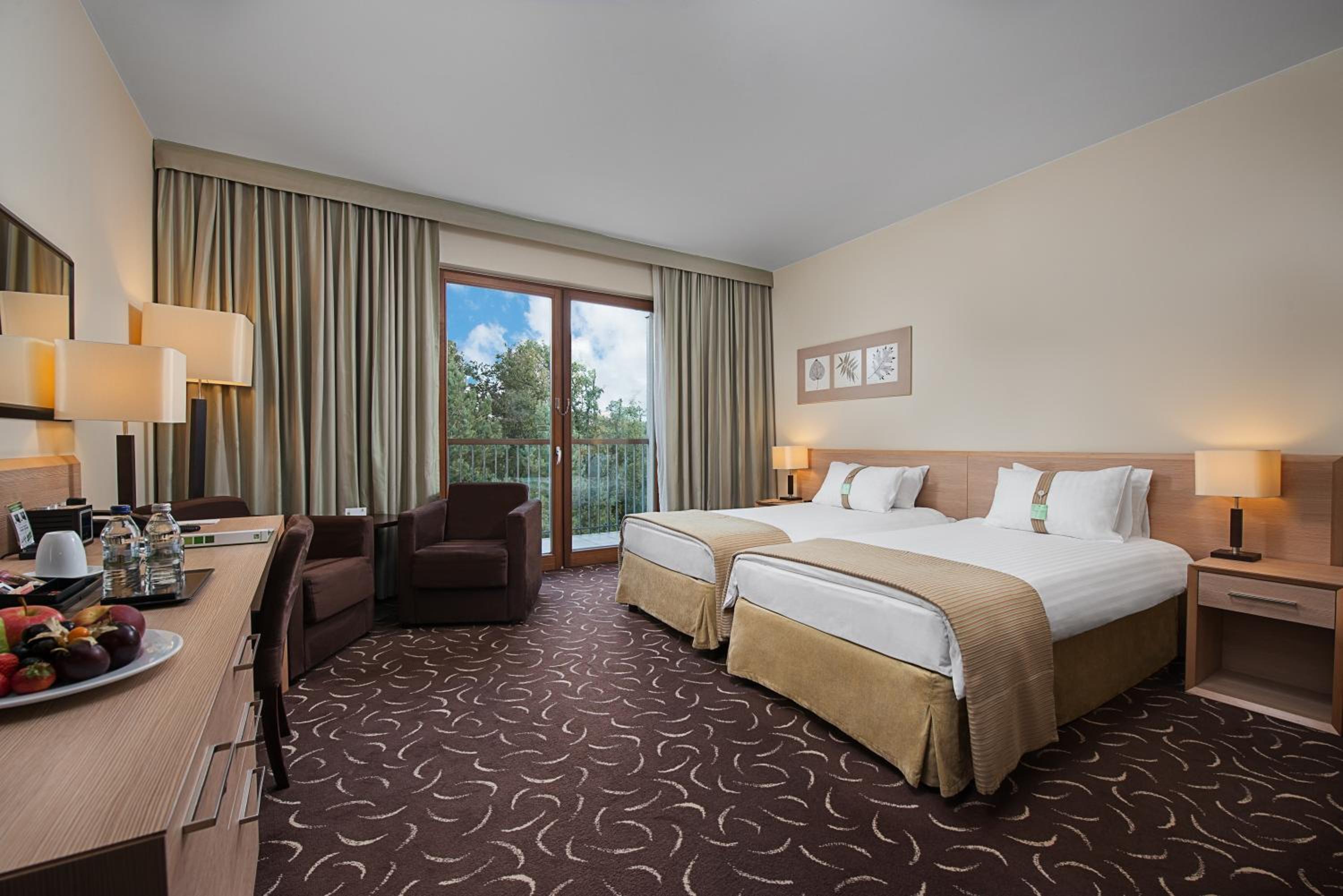 Standard Room - Photo 1