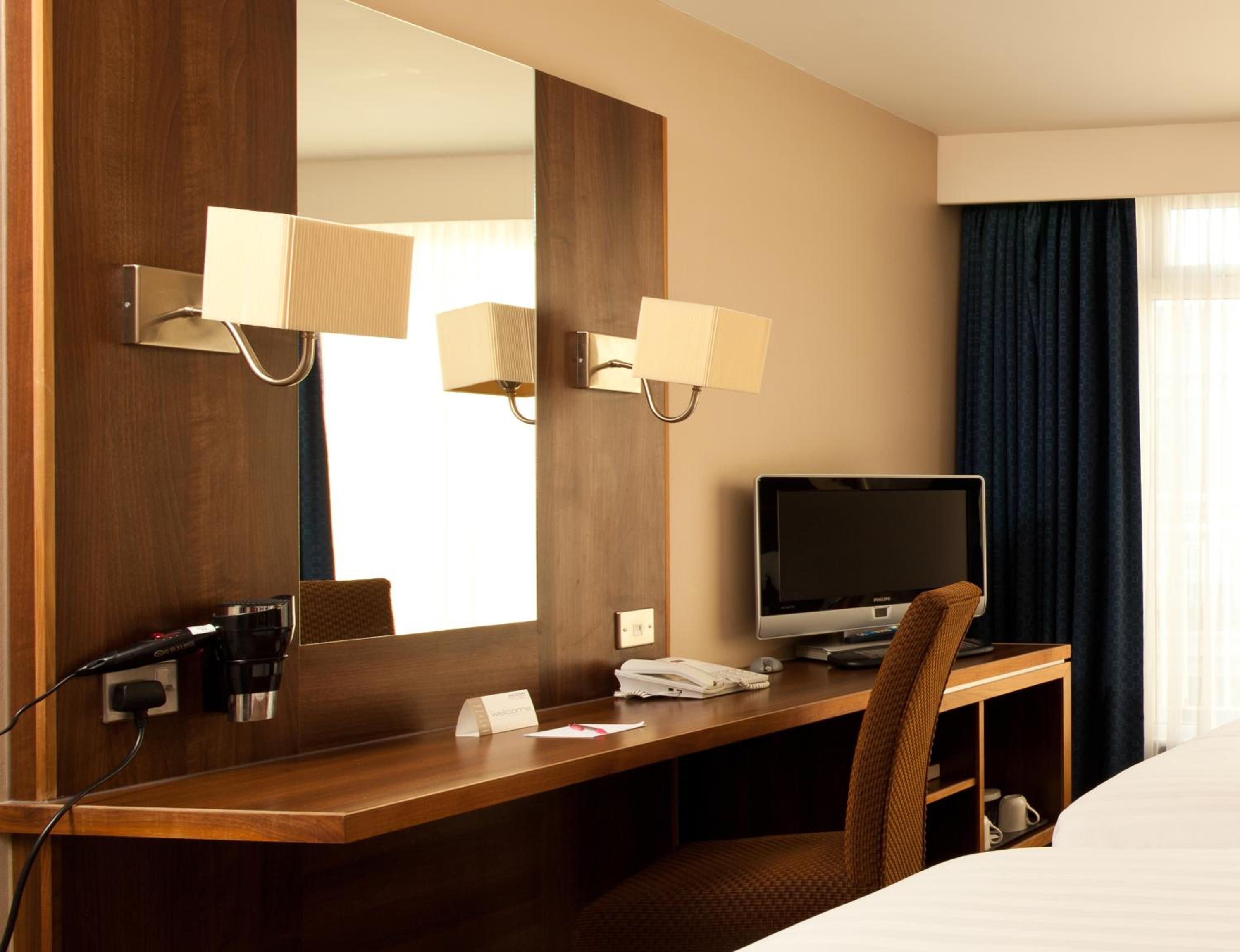 Classic Twin Room - Photo 4