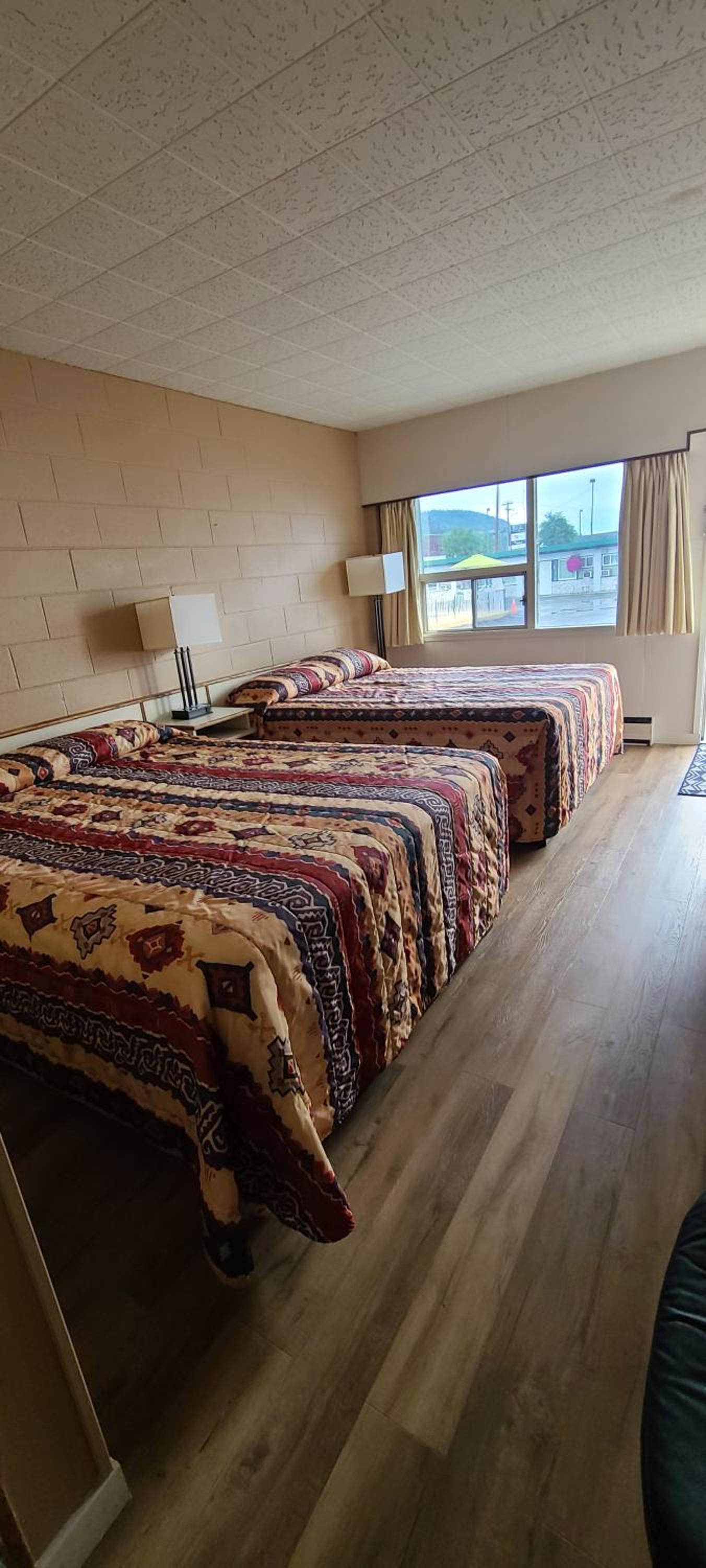 Queen Studio with Two Queen Beds photo 1