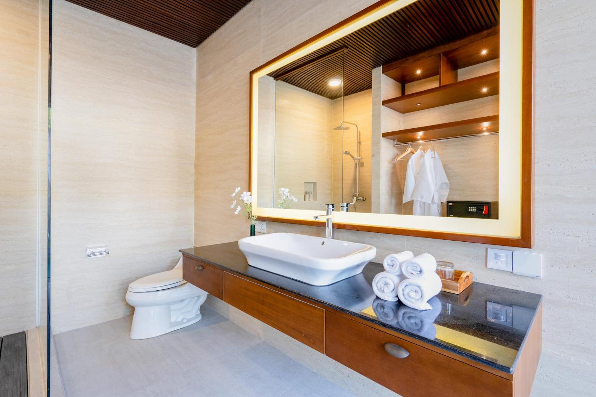 One-Bedroom Villa with Private Pool - Photo 6