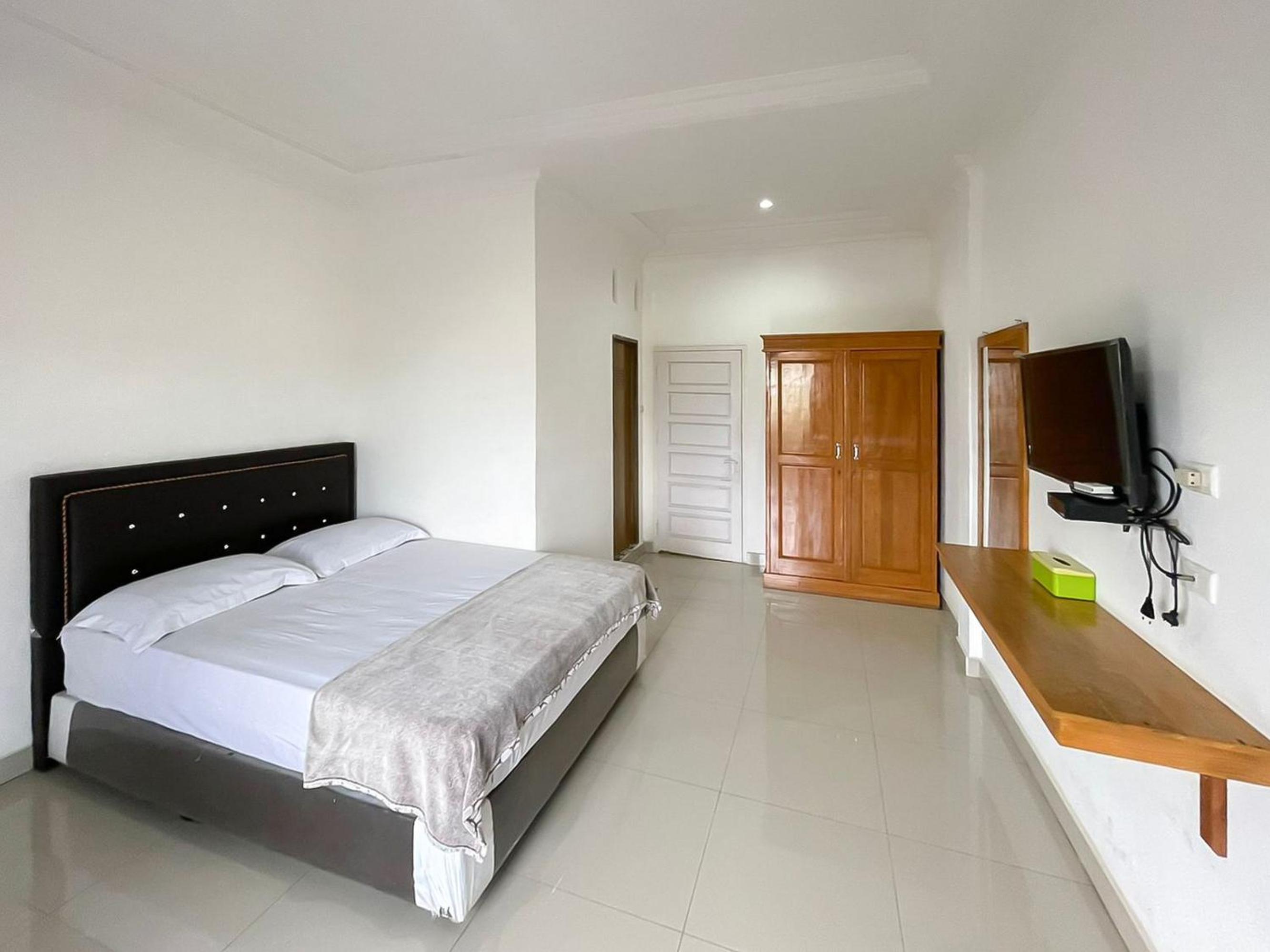 Standard Double Room - Photo 1