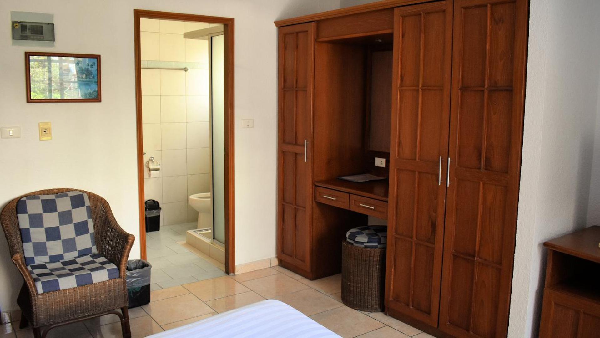 Standard Double Room photo 2