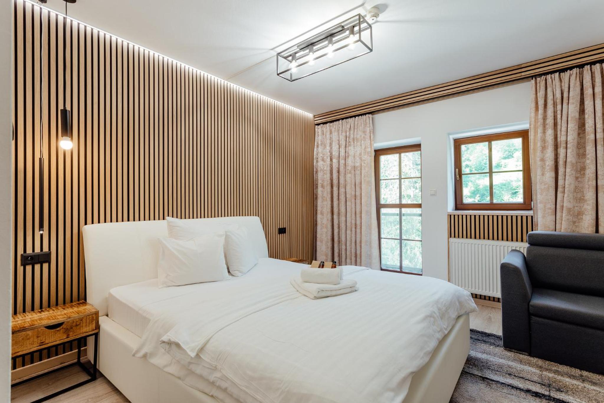 Double or Twin Room with Balcony photo 2