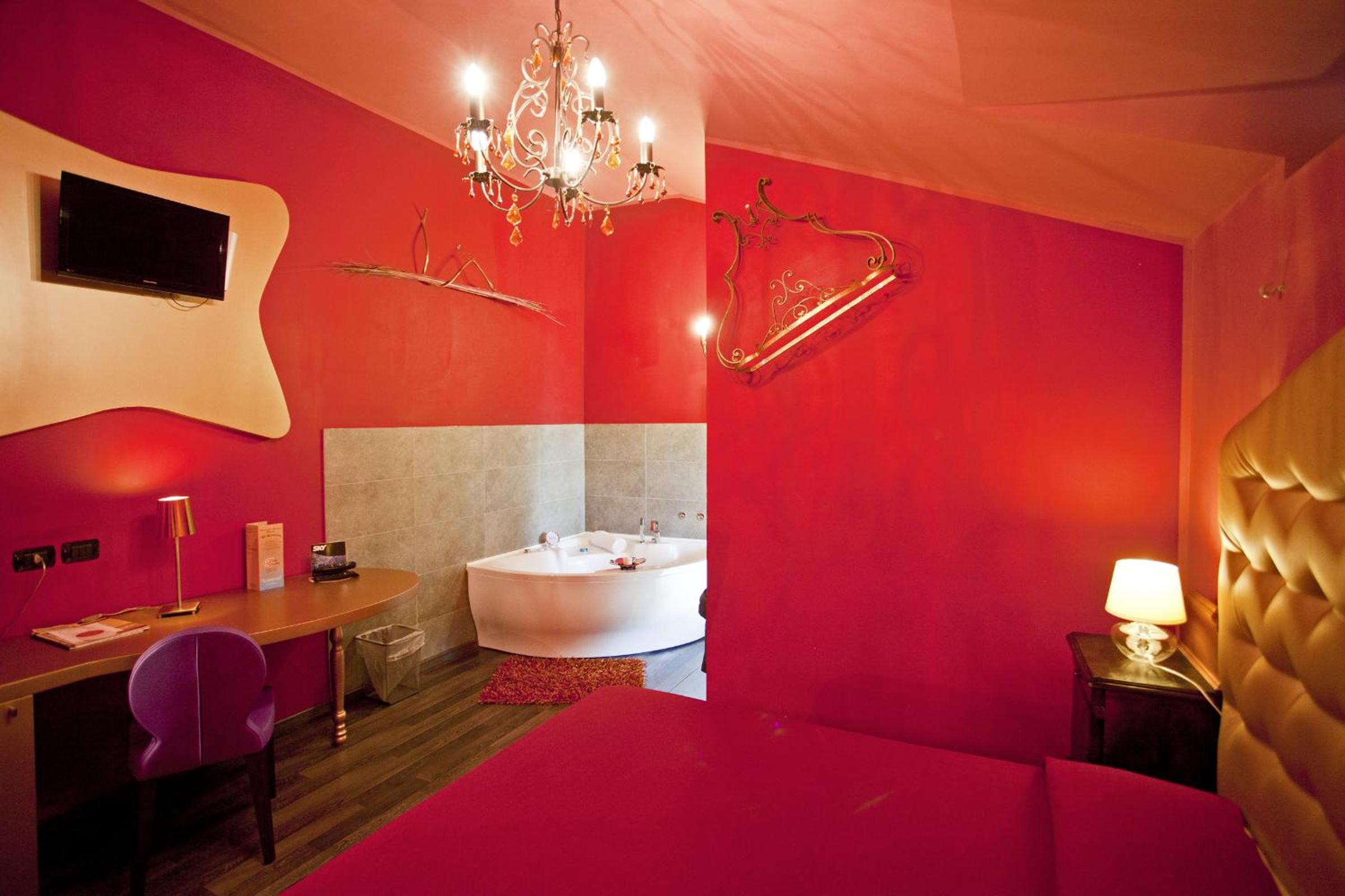Deluxe Double Room - Photo 2