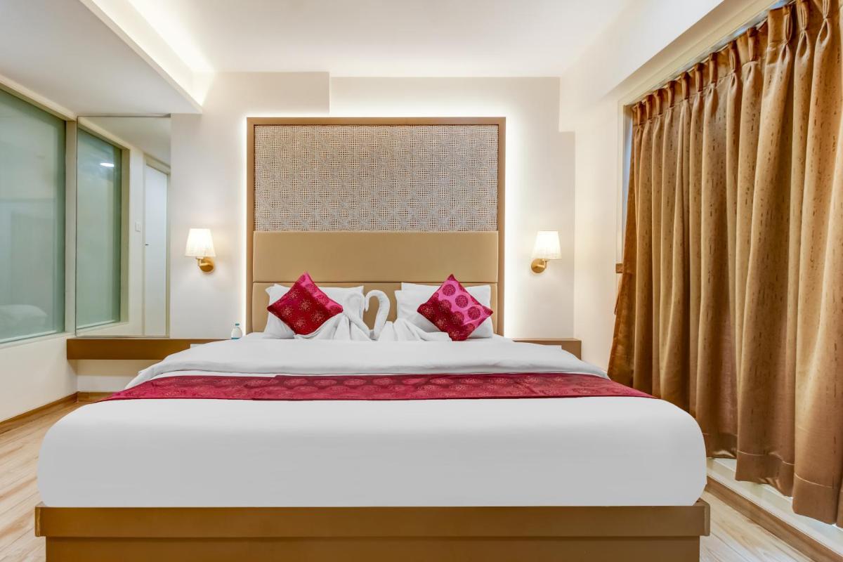 Deluxe Double Room photo 2