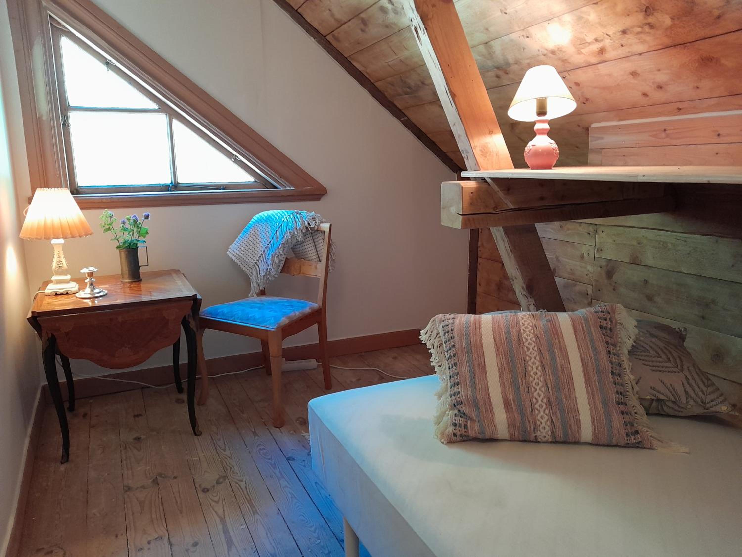 Deluxe Family Room - Photo 6