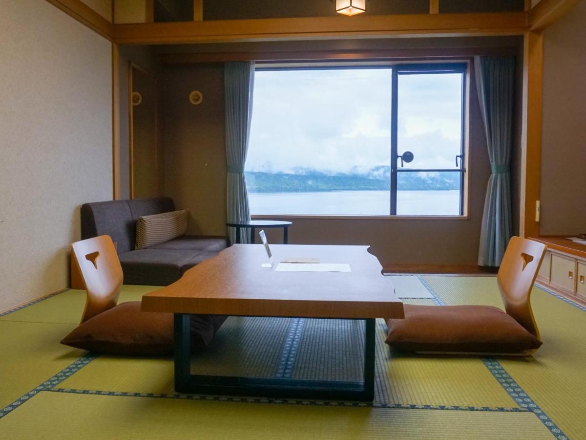 Japanese-Style Room with Shower and Toilet with Lake View - Non-Smoking photo 3