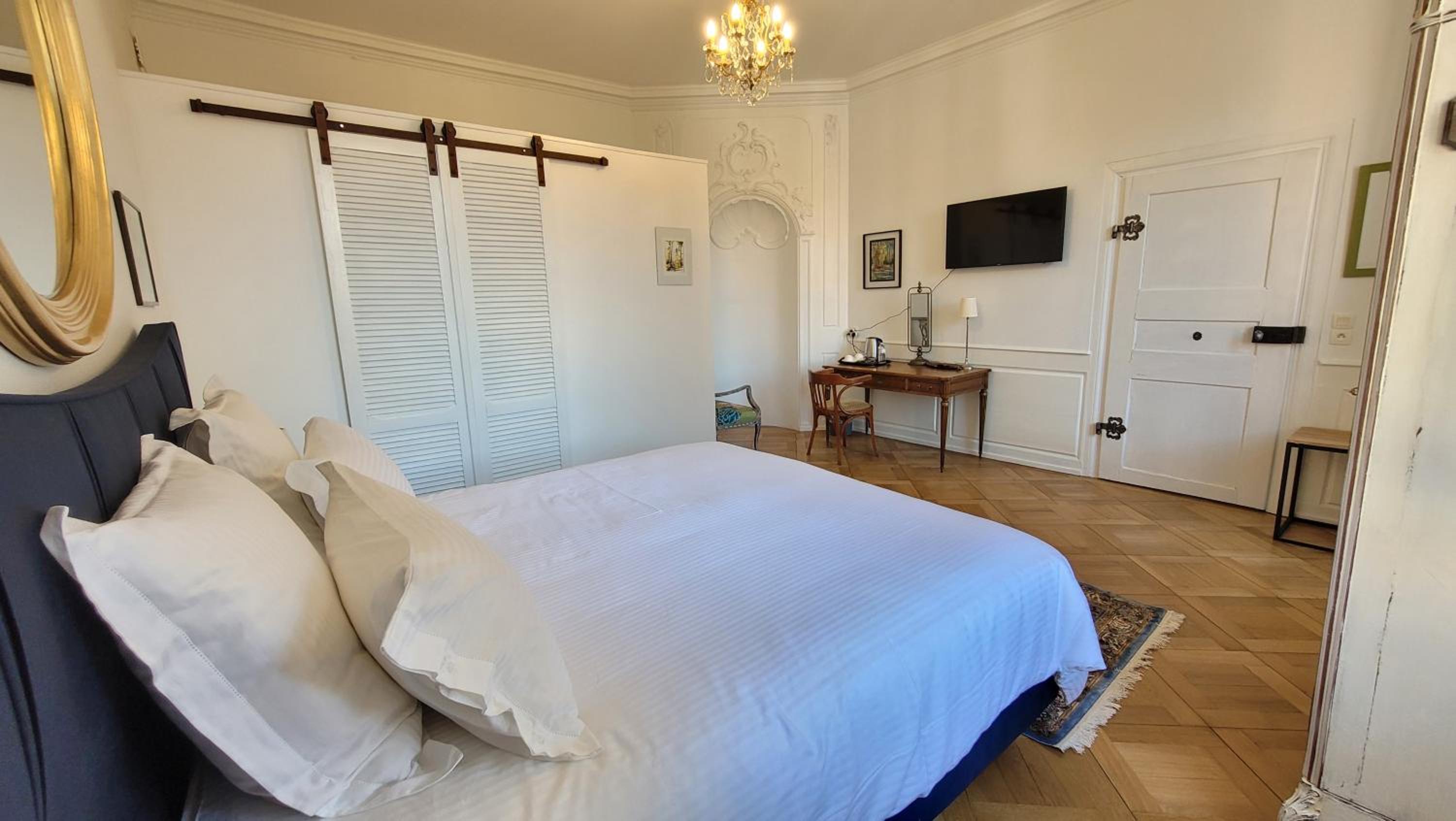 Superior Double Room - Photo 2