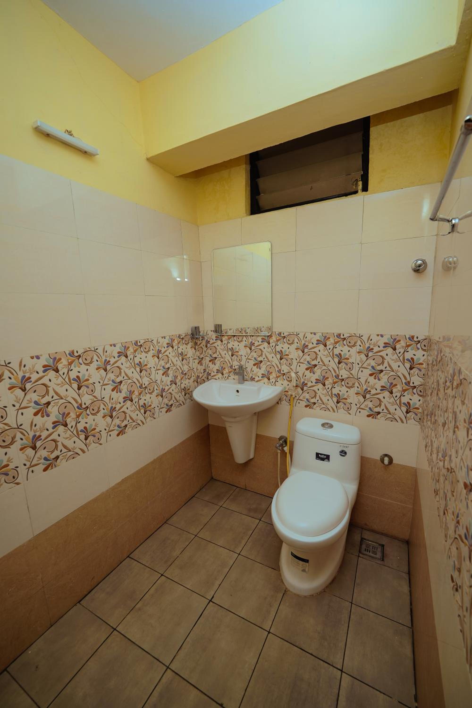 Budget Double Room photo 2