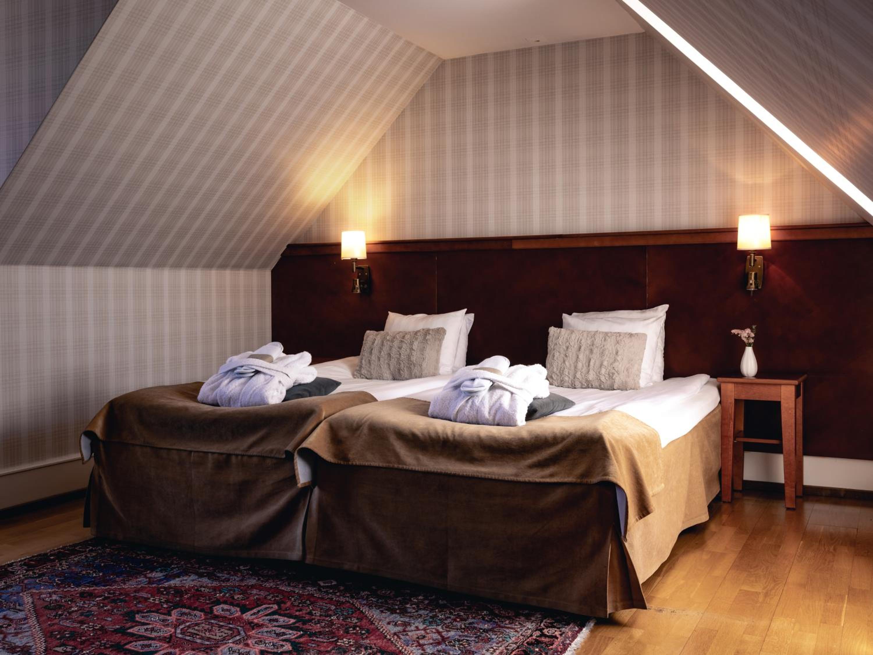 Superior Twin Room - Photo 13