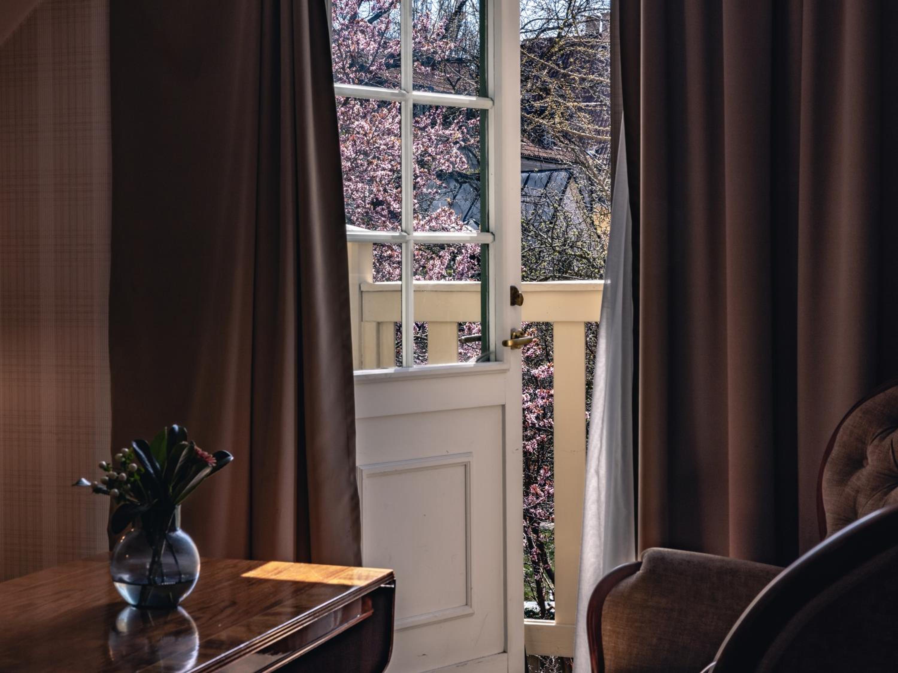Superior Twin Room - Photo 10