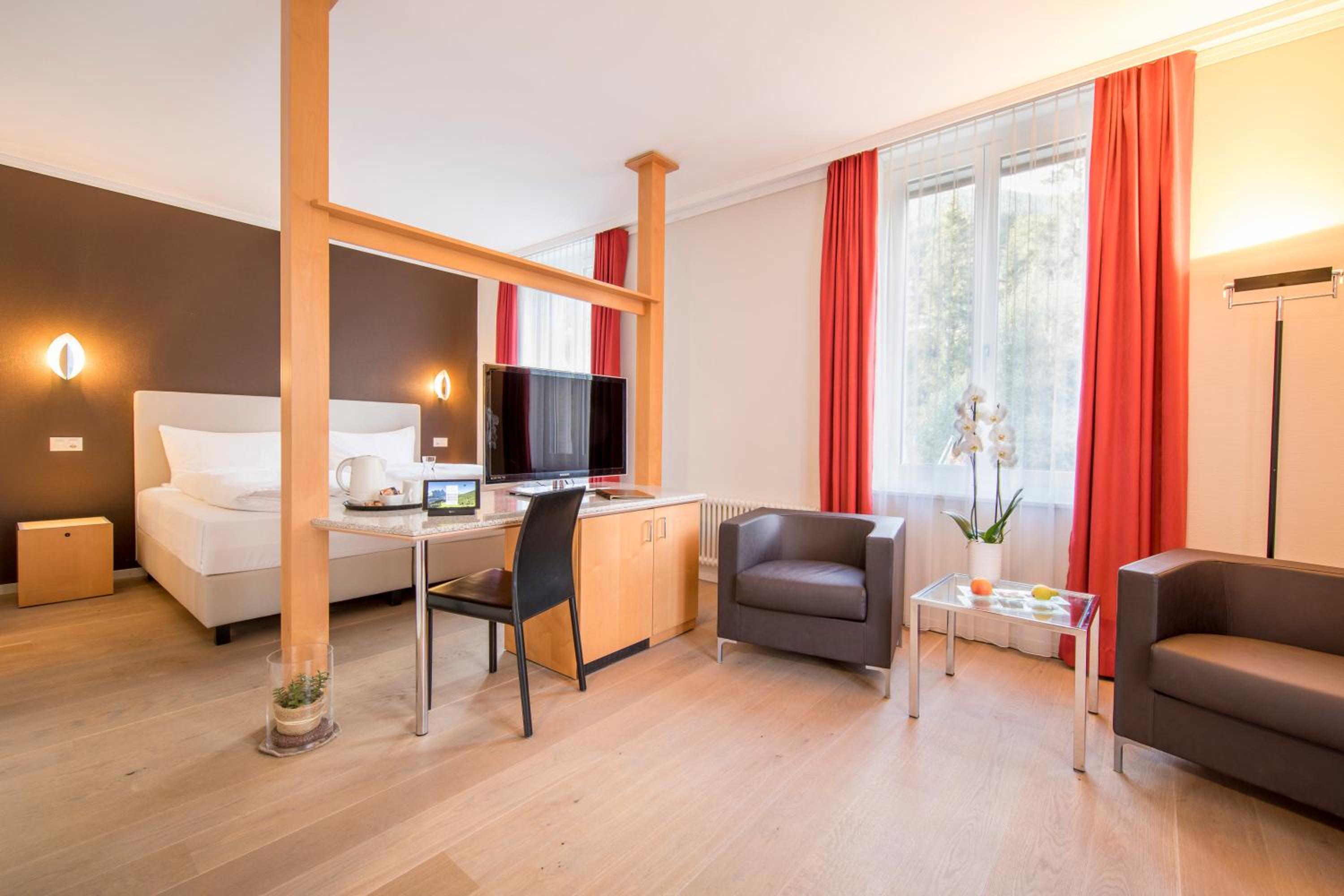 Double Room Deluxe - Garden View with A/C photo 1
