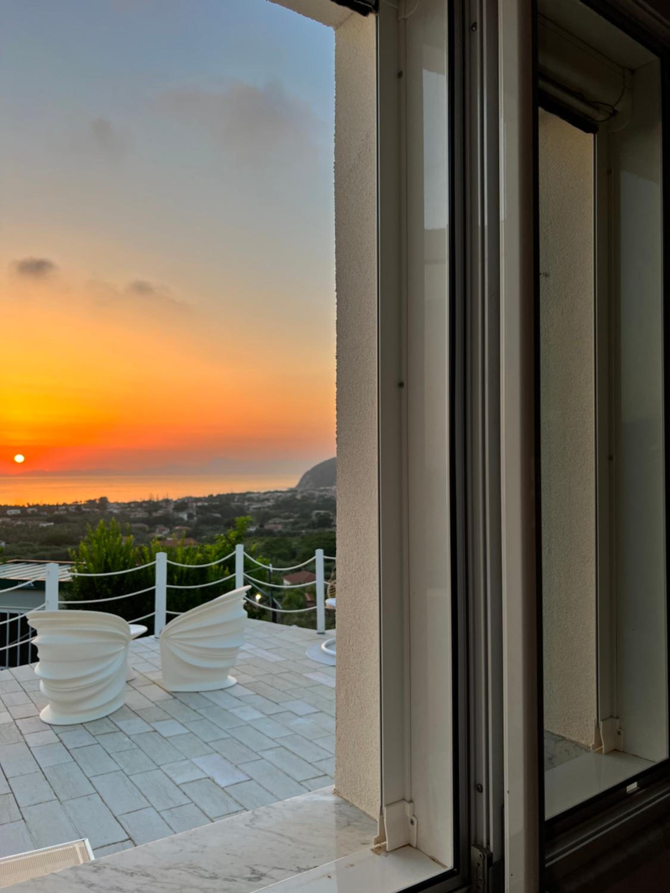Junior Suite with Sea View - Photo 15