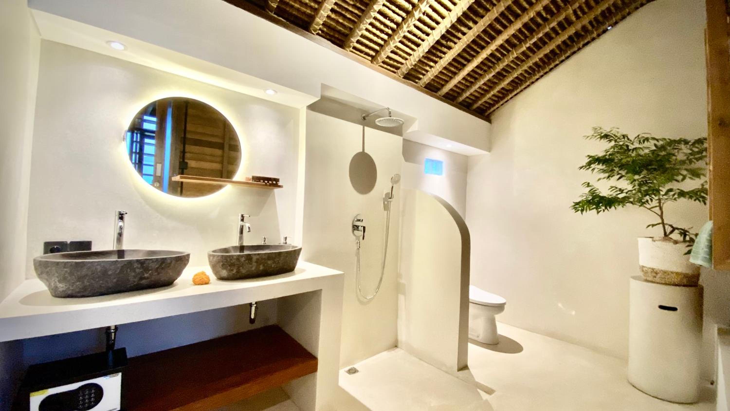 Superior Double Room - Photo 8