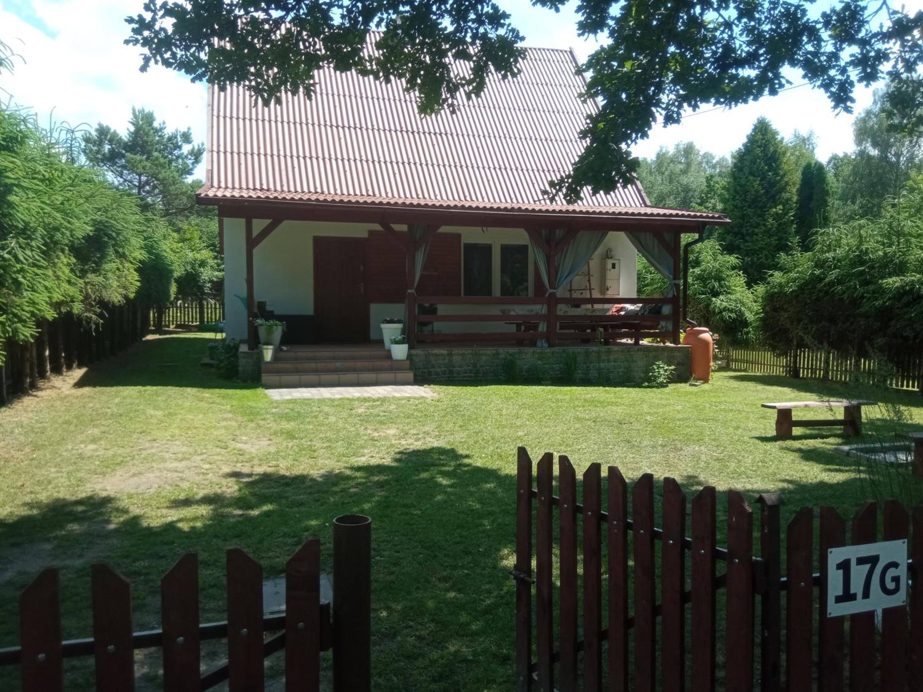 Four-Bedroom House photo 2