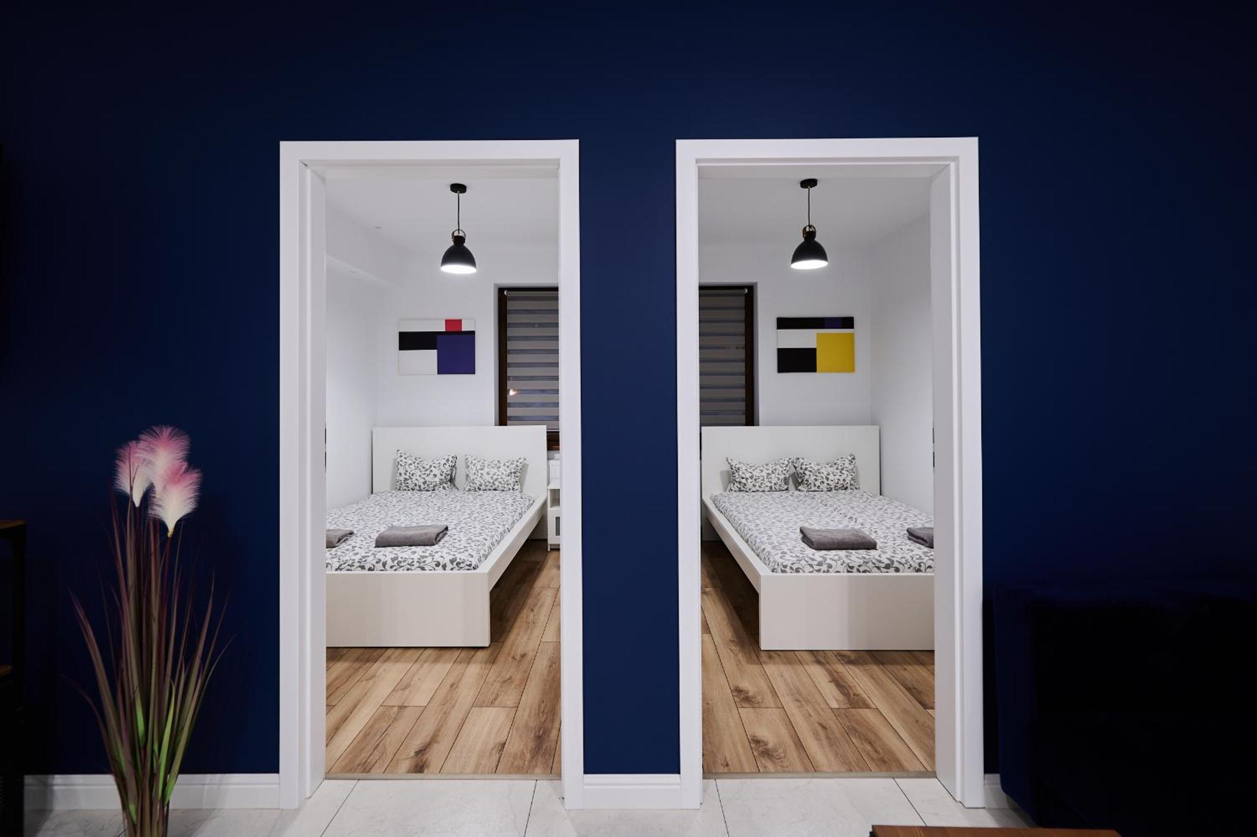 Deluxe Family Suite - Photo 2