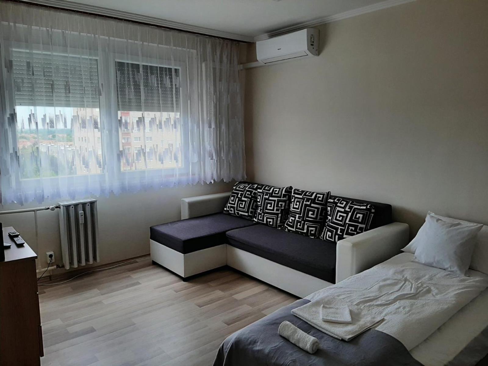 Two-Bedroom Apartment photo 3