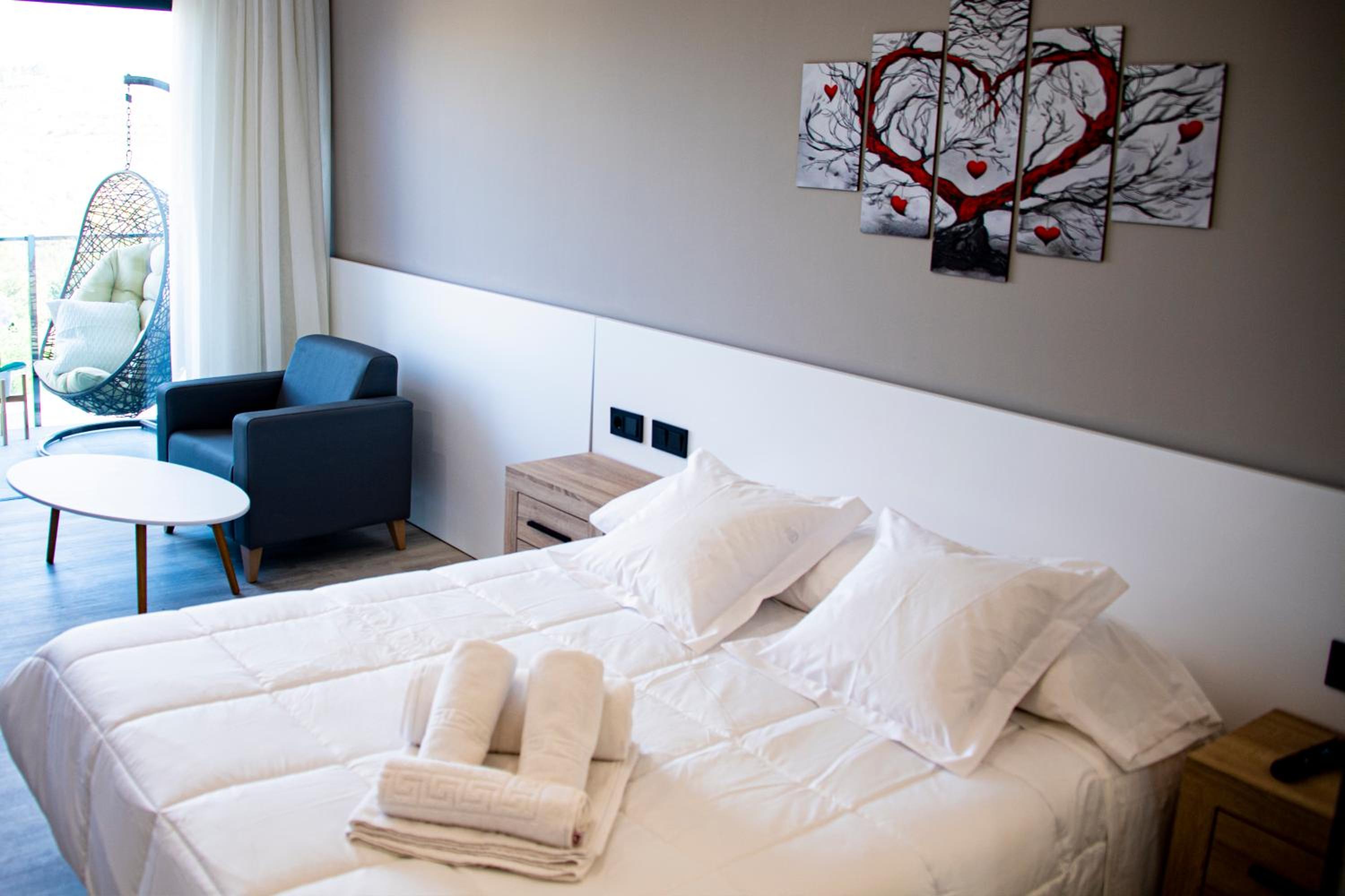 Standard Double Room - Photo 1