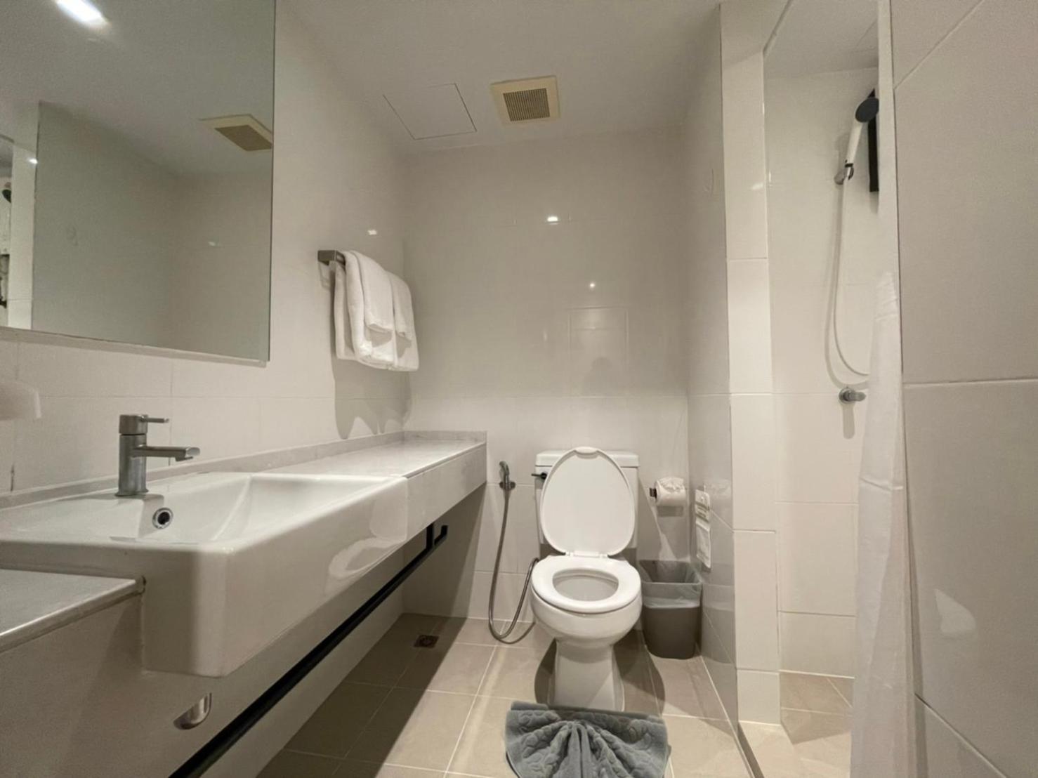 Deluxe Triple Room photo 2