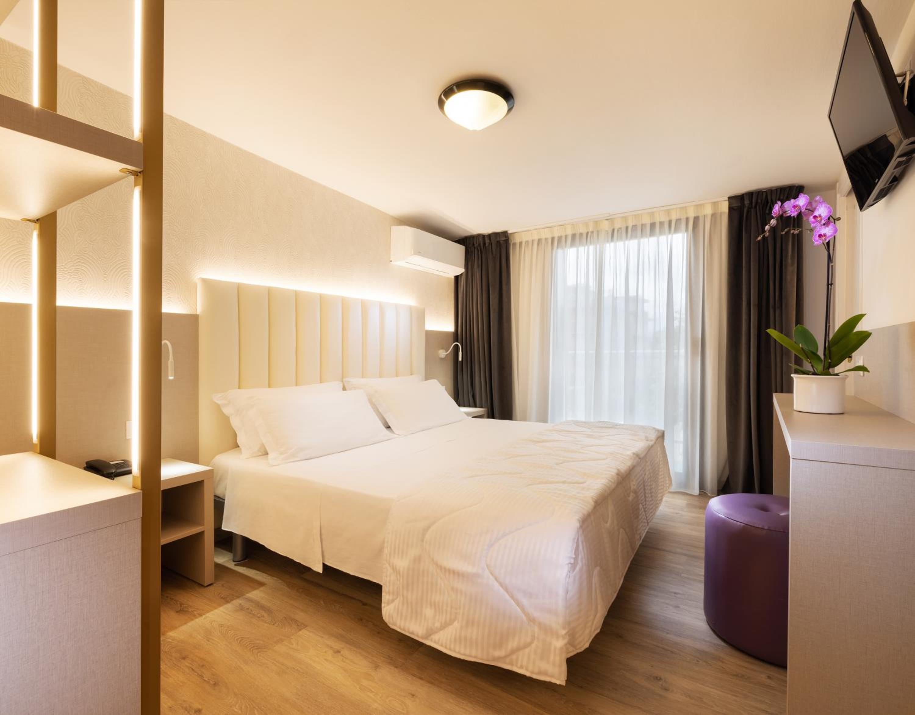 Superior Double Room photo 1