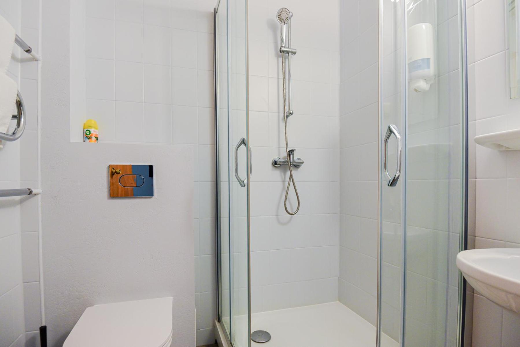 Triple Room with Balcony photo 2