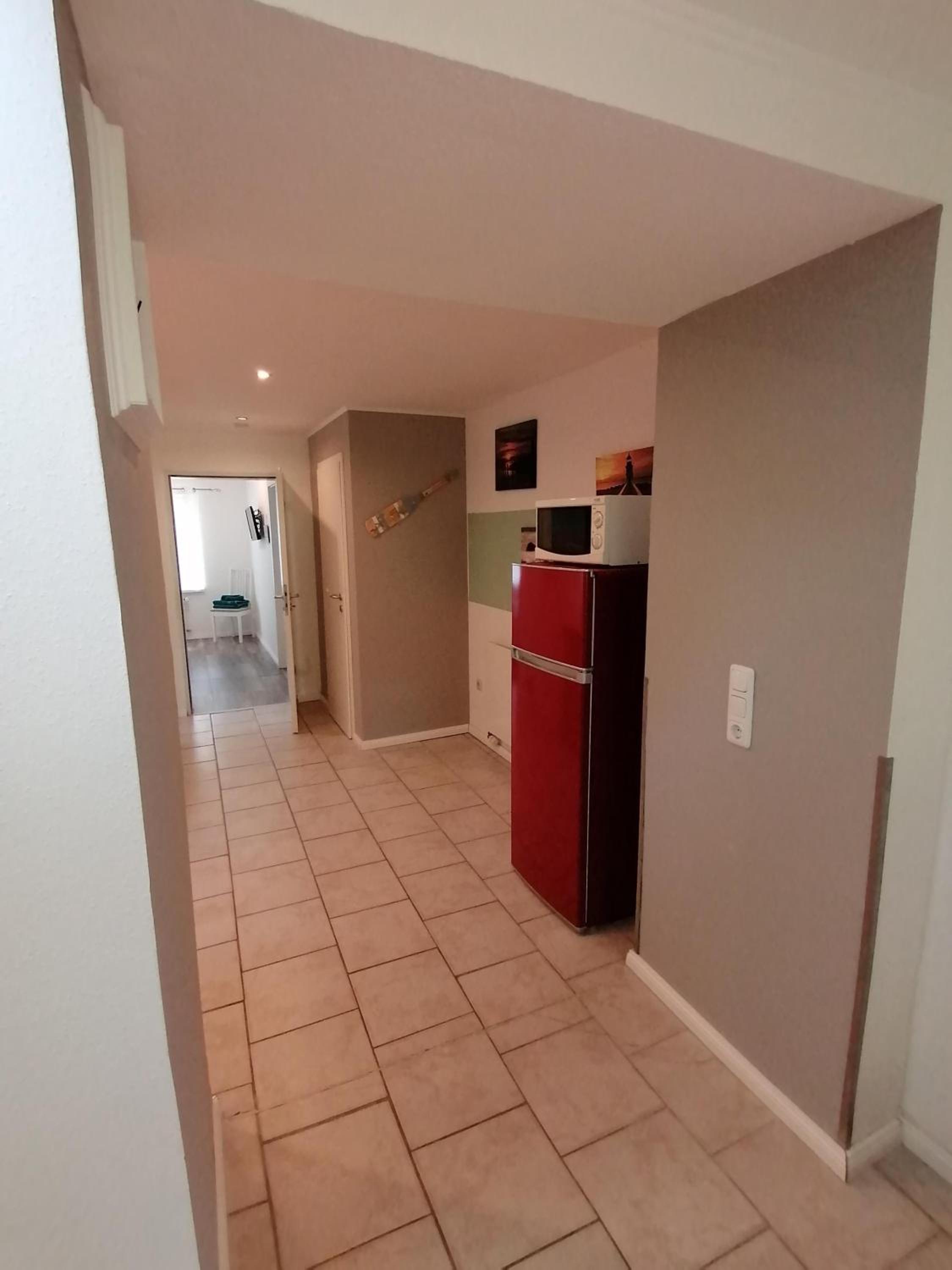 Apartment with Shower photo 2