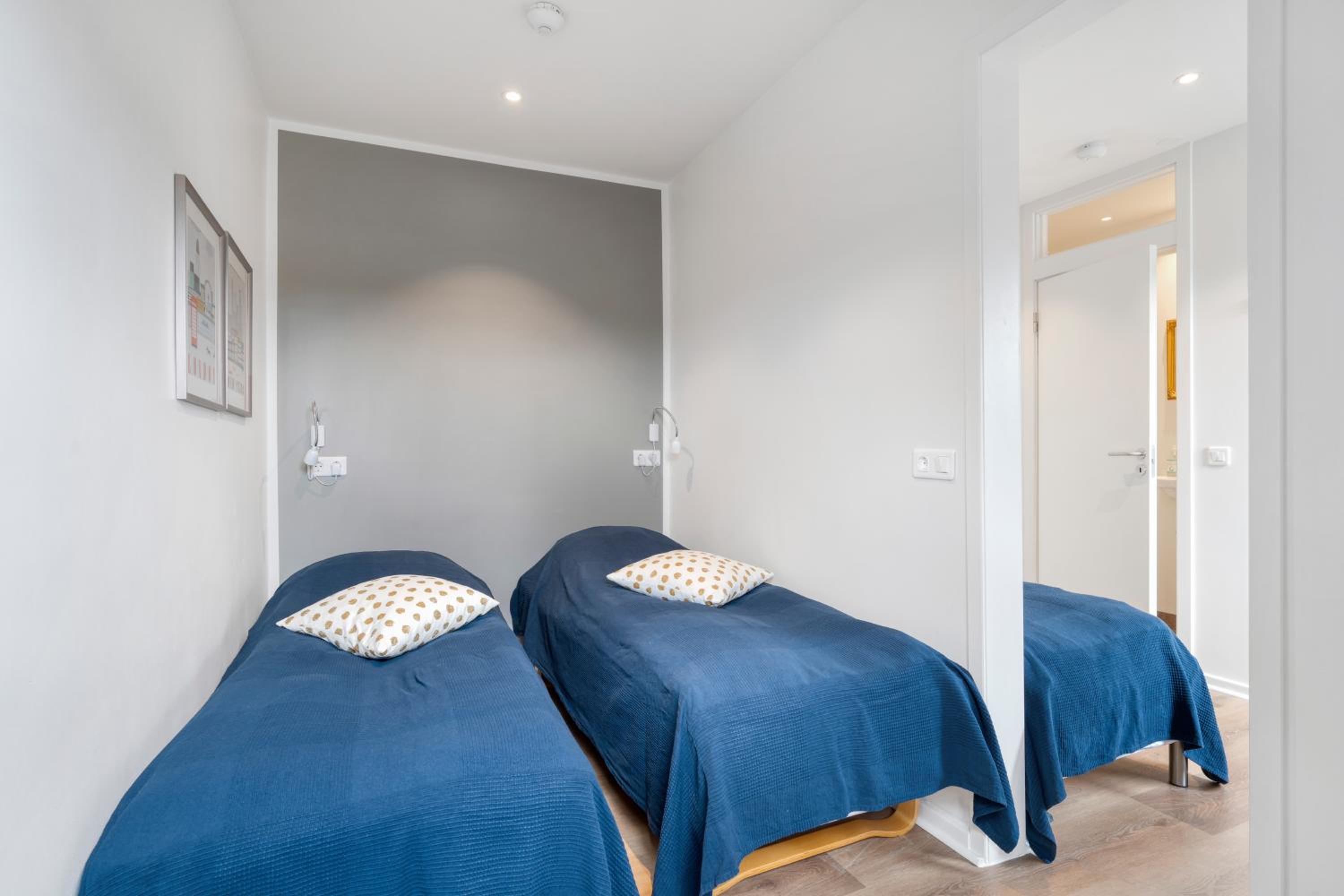 Quadruple Room with Bathroom