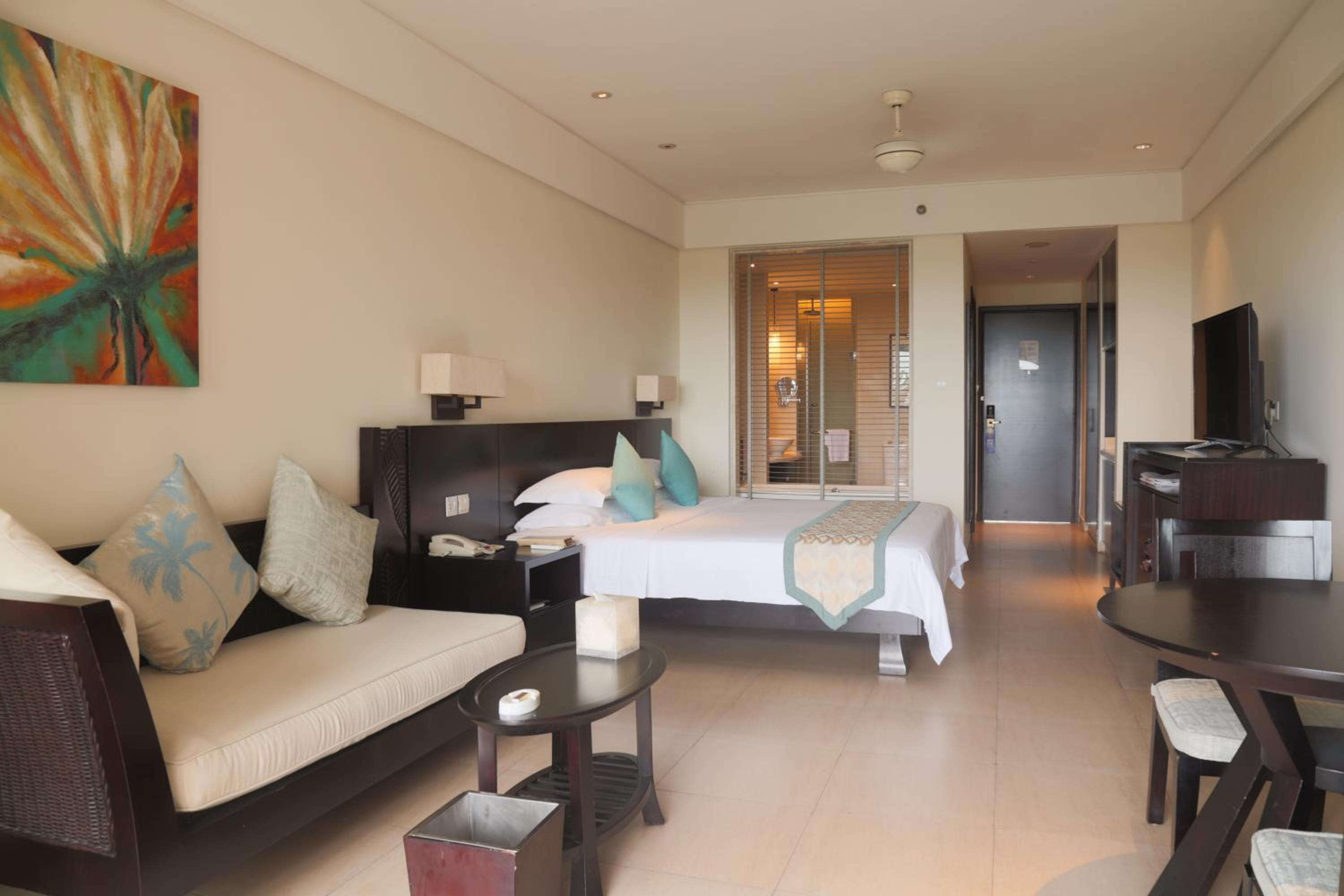 Garden Seaview King Room - Photo 1
