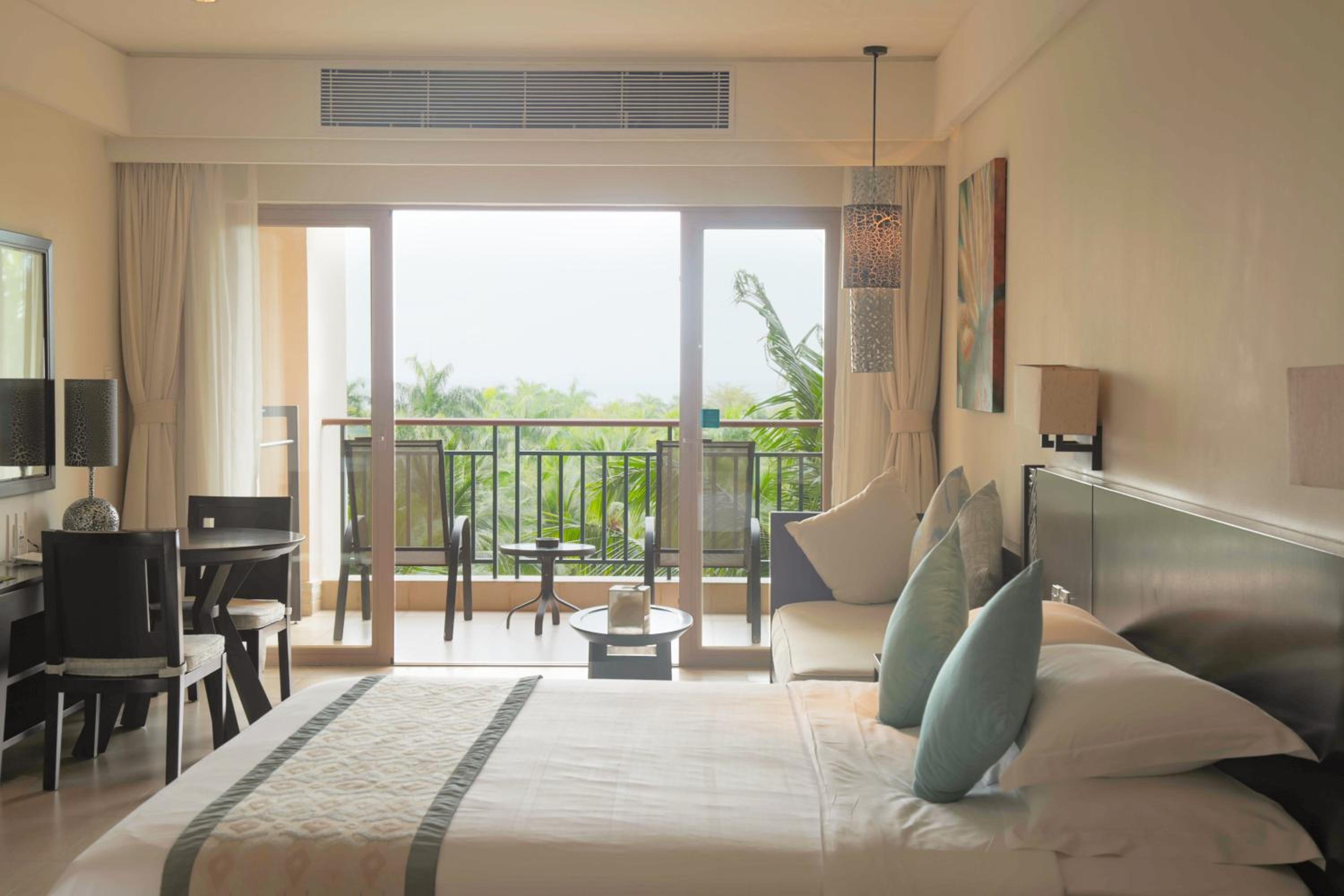 Garden Seaview King Room - Photo 2