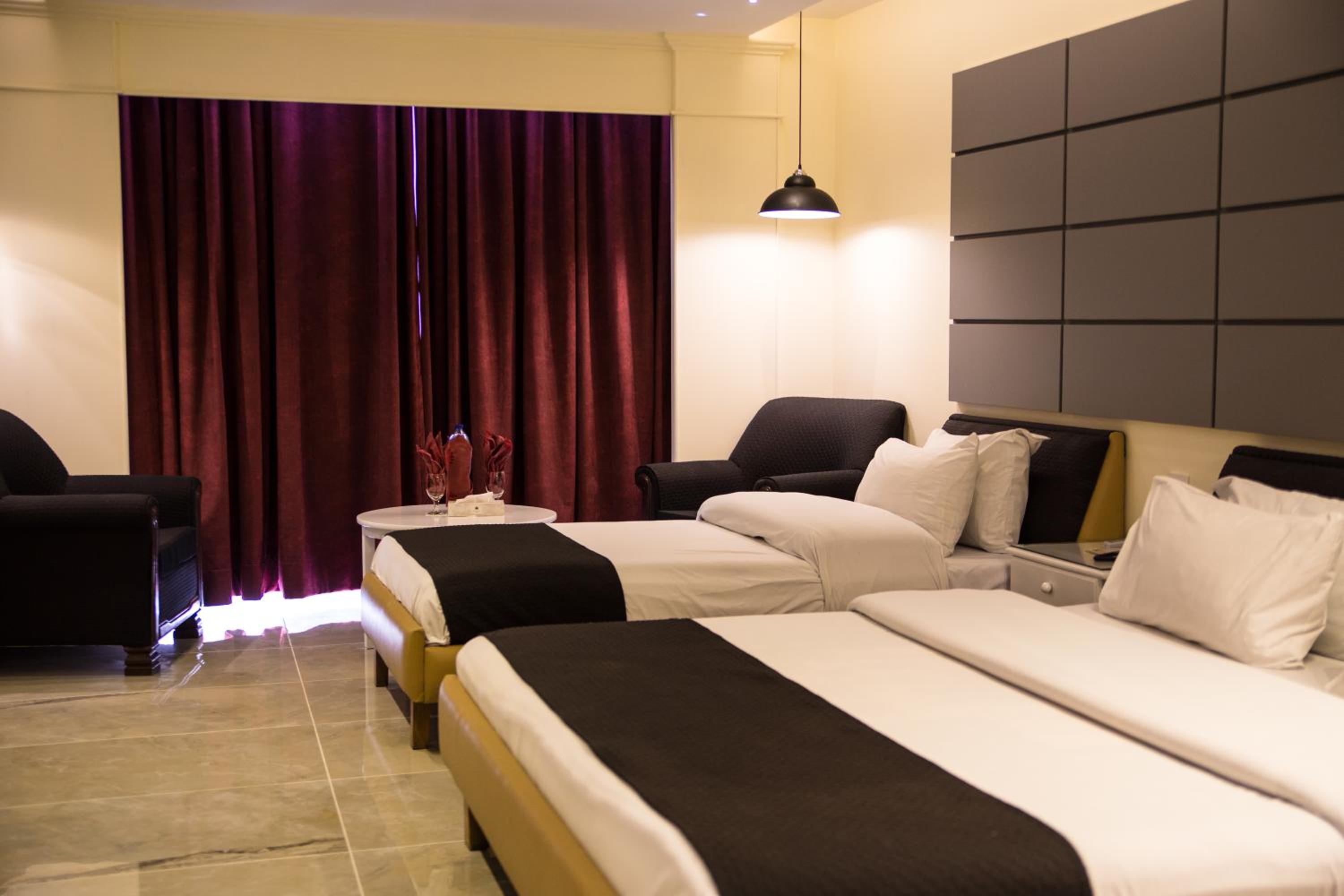Executive Triple Room - Photo 5