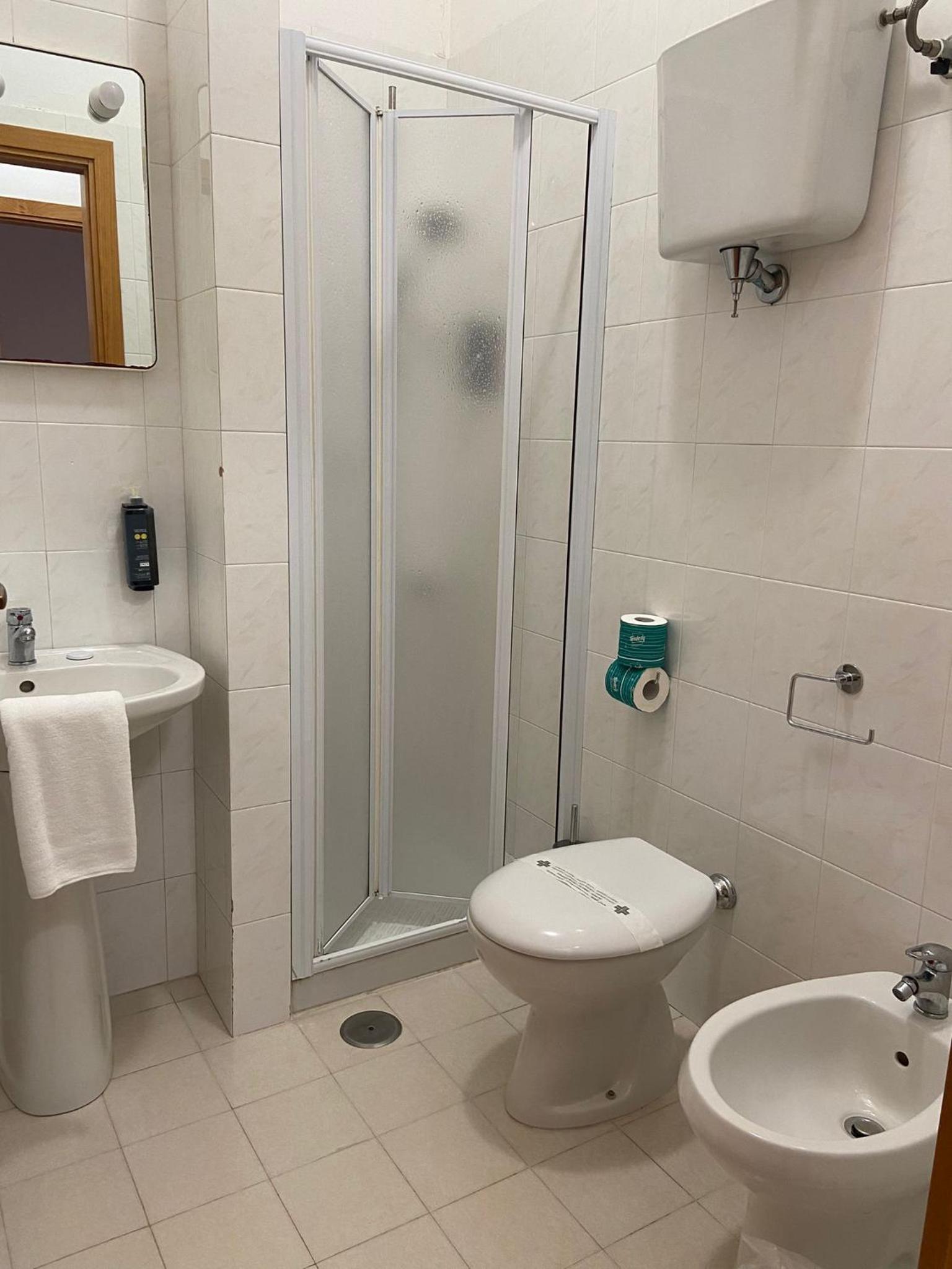 Classic Triple Room - Photo 3