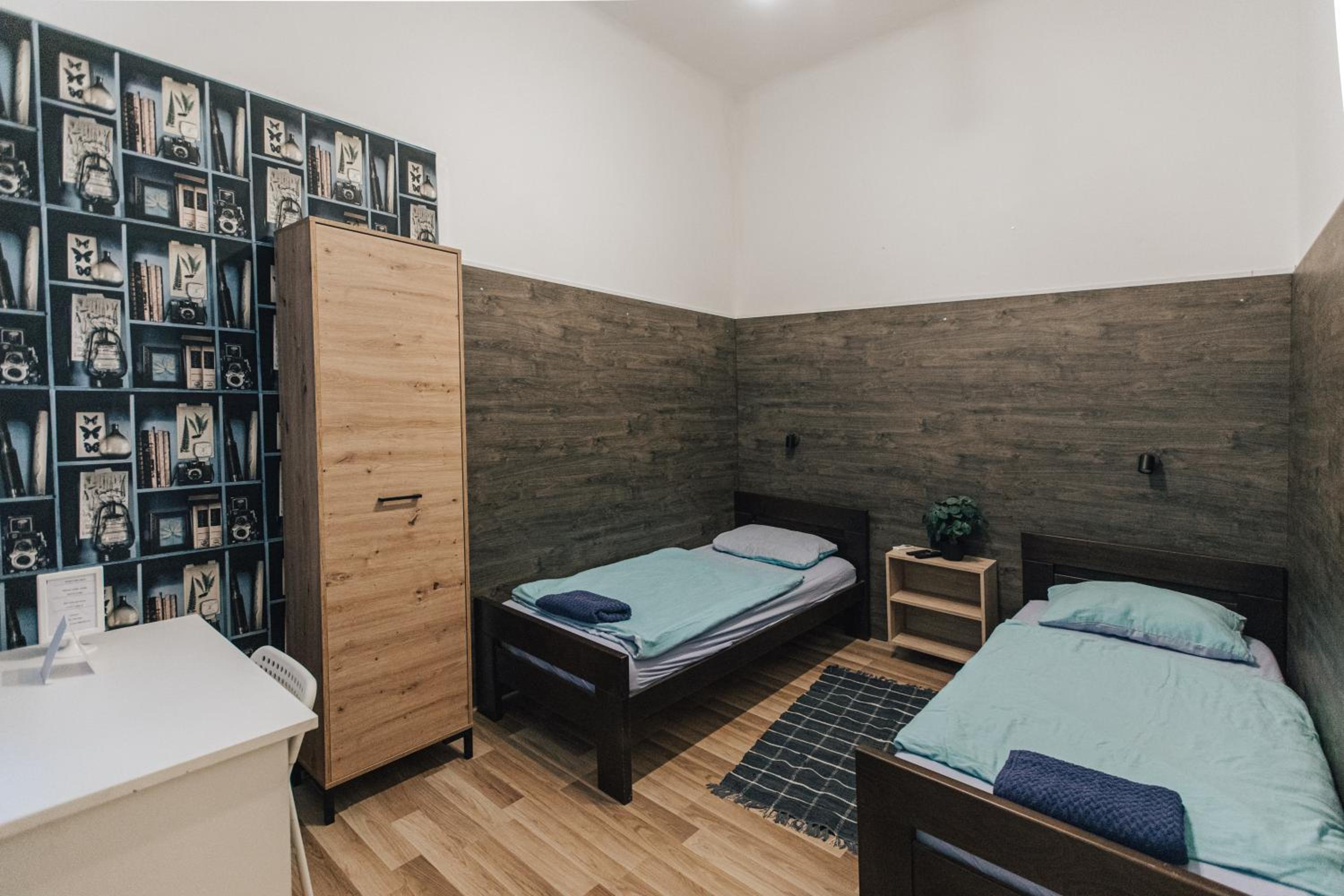 Twin Room - Photo 5