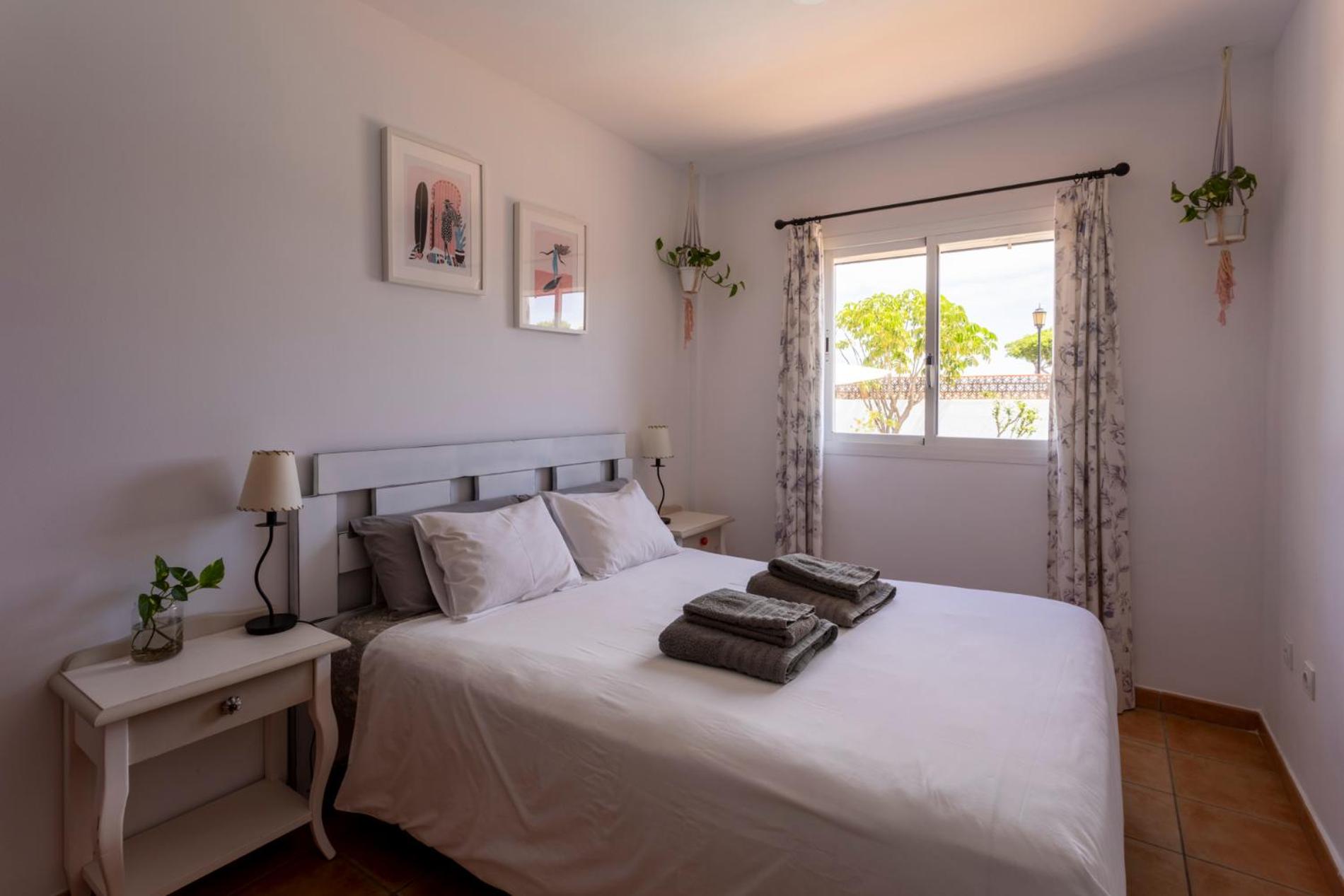Habitación Doble con Vista a la Piscina