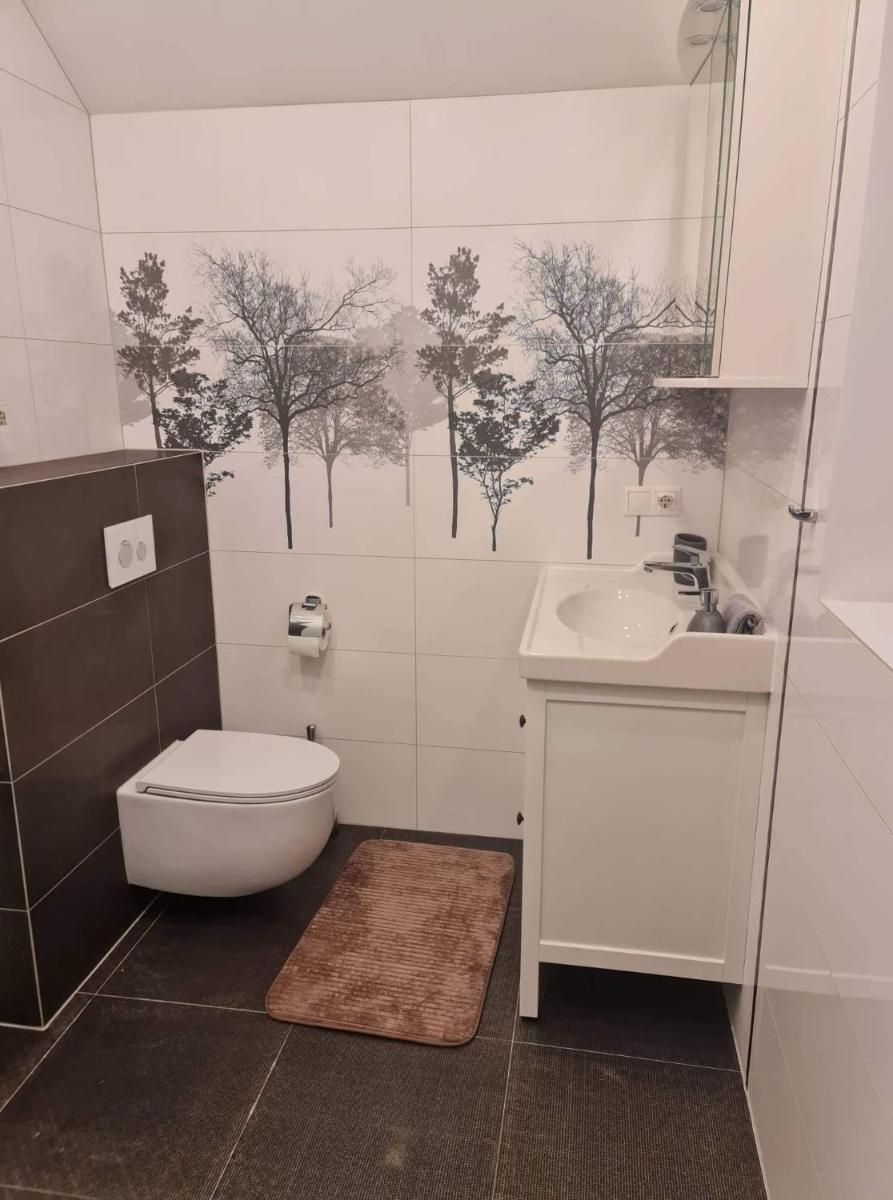 Two-Bedroom Apartment - Photo 4