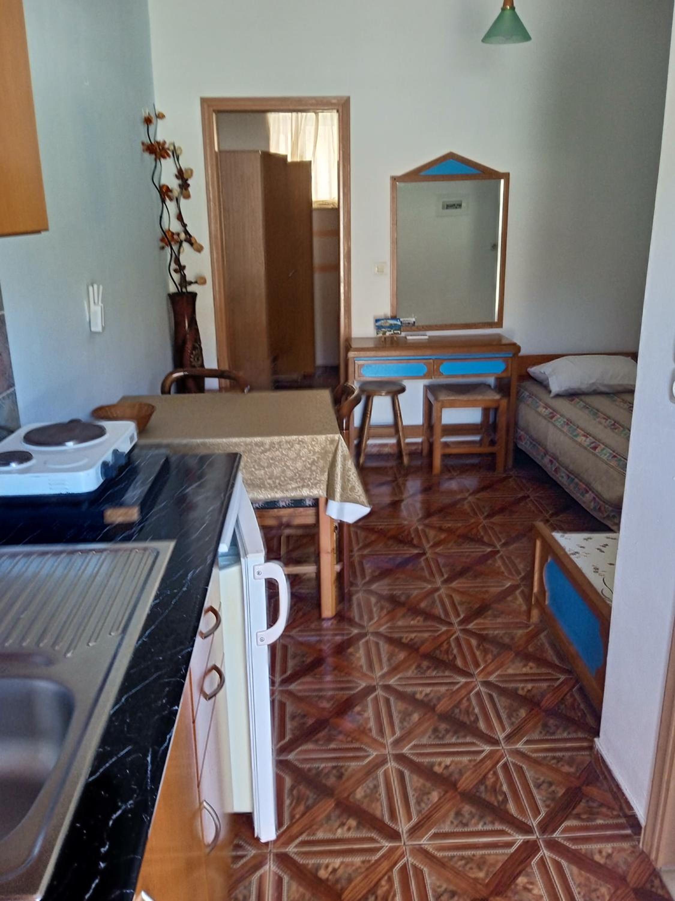 Classic Quadruple Room photo 1
