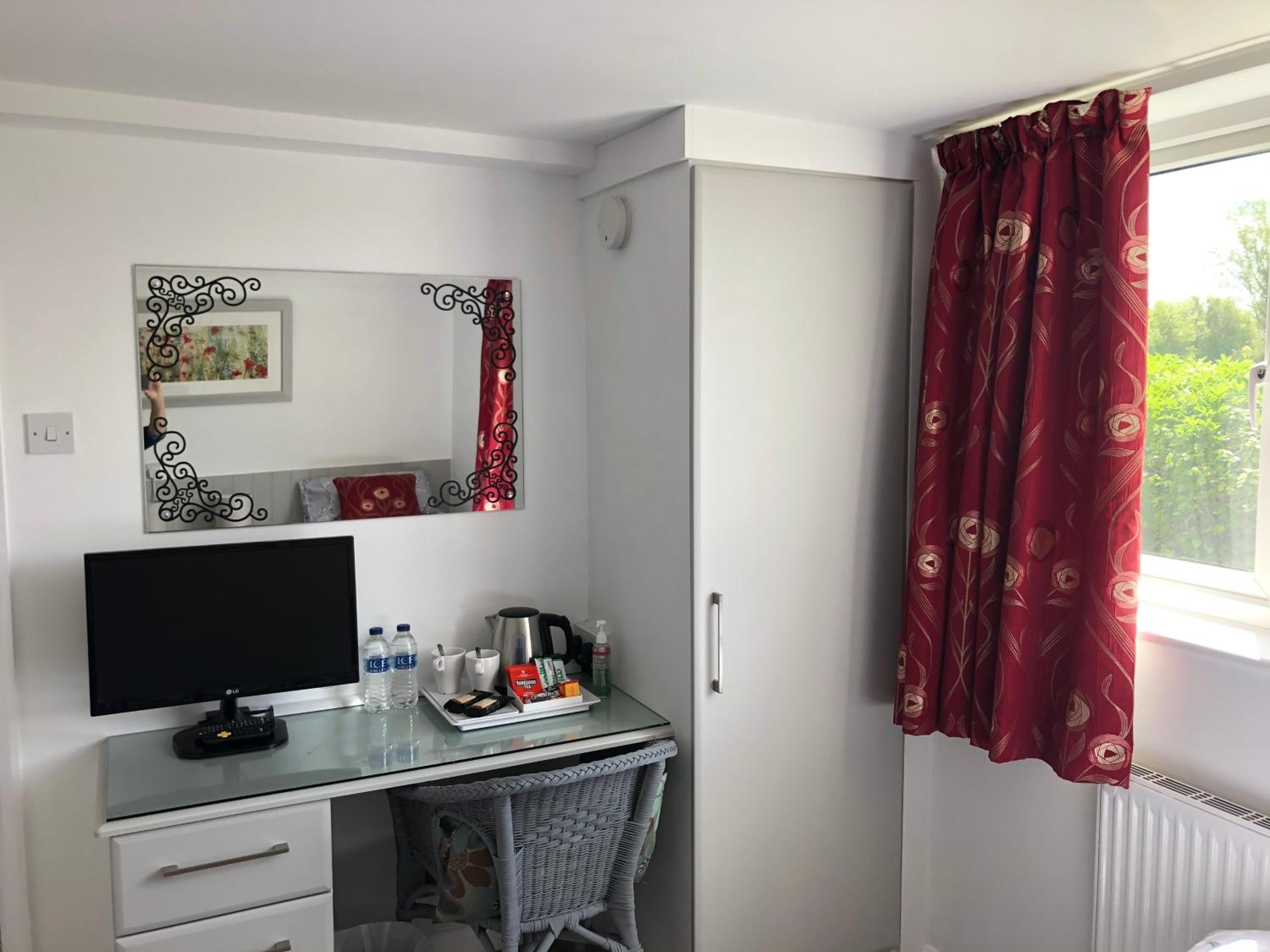 Double or Twin Room with Garden View